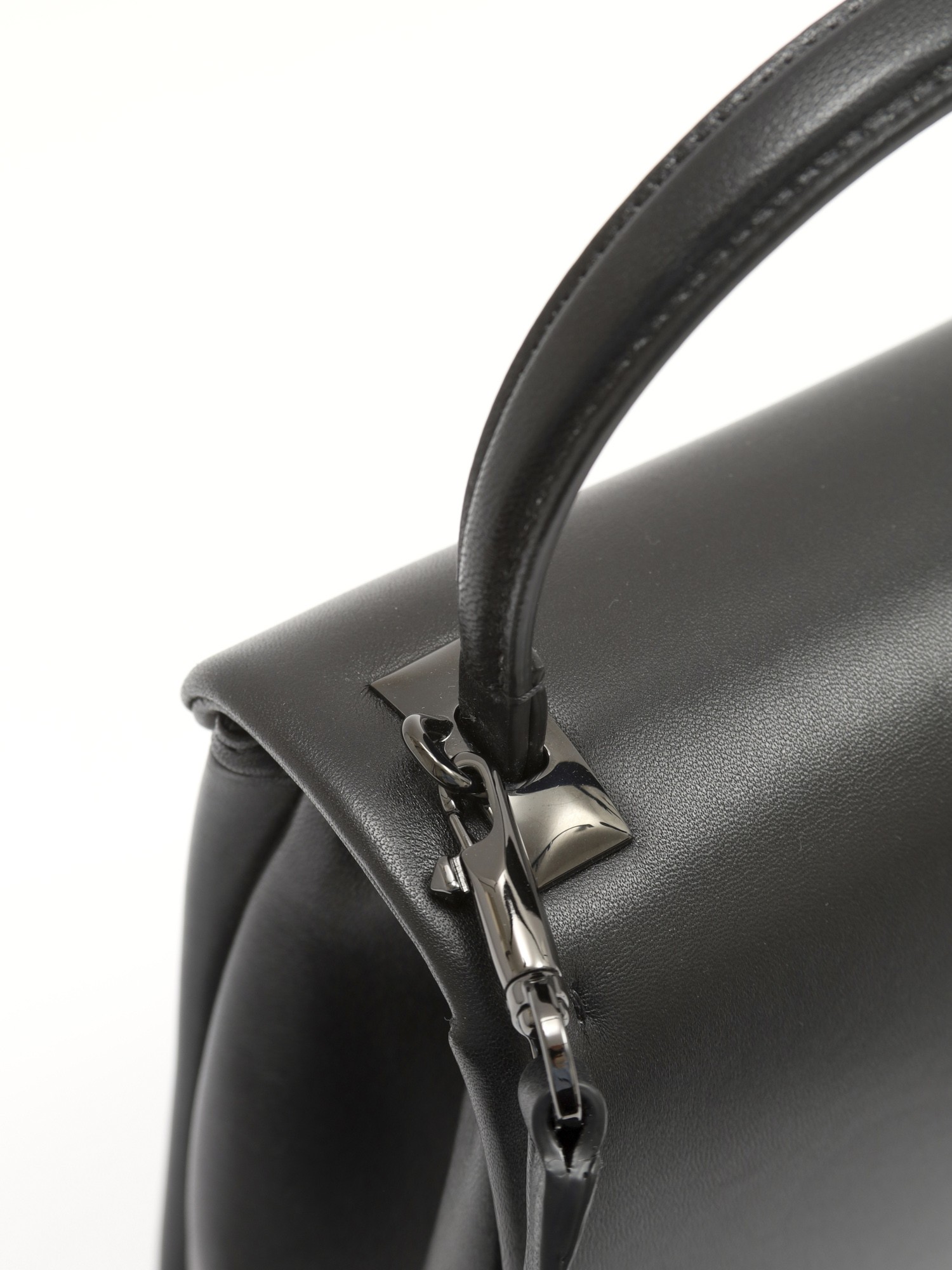 Valentino Leather Bag 6