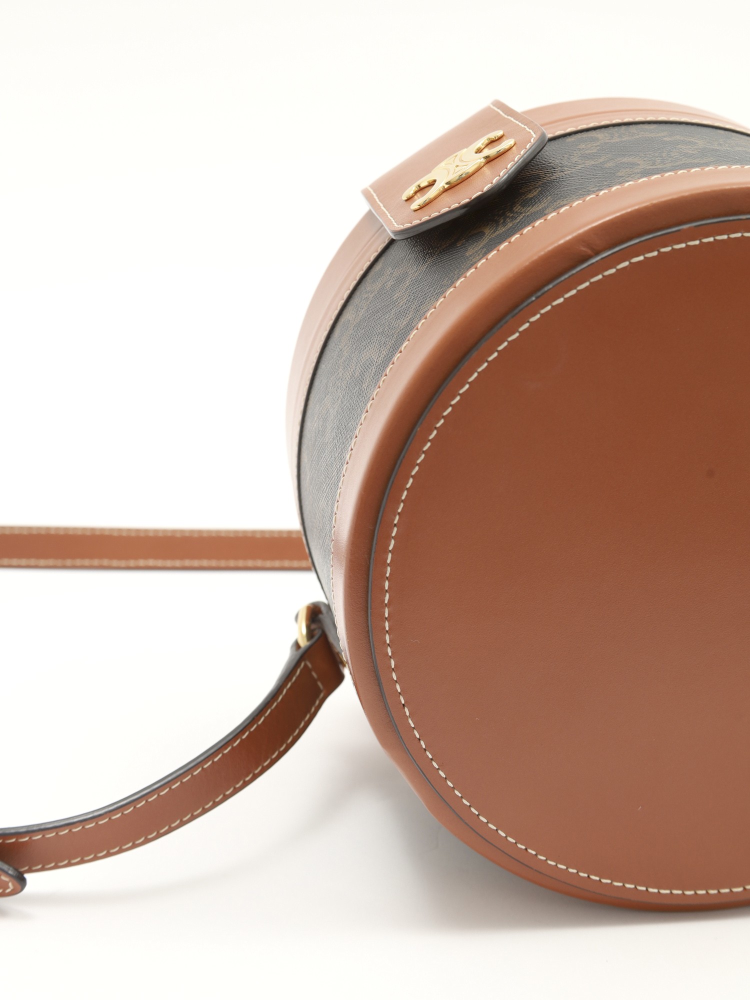 Celine Tambour  9