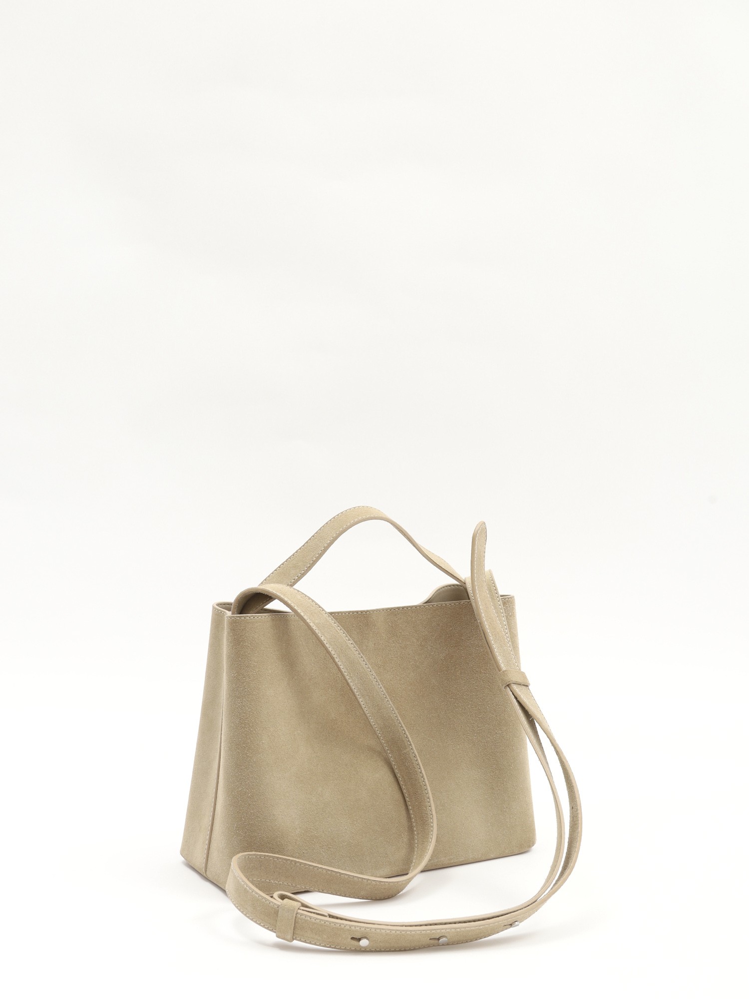 Aesther Ekme Sac 3
