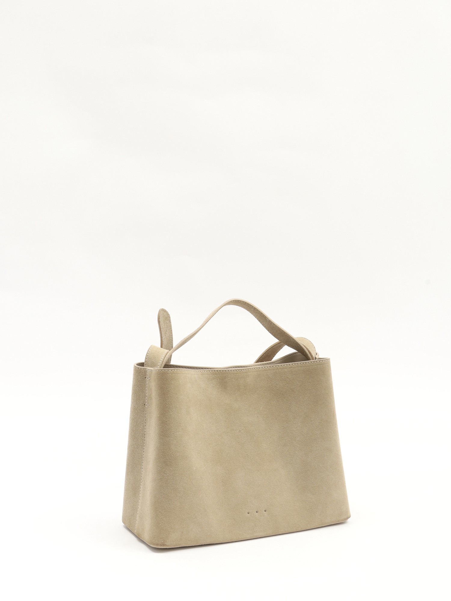 Aesther Ekme Sac 2