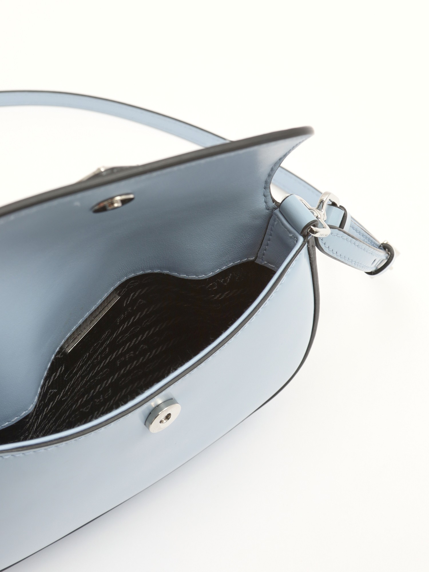 Prada Cleo 7