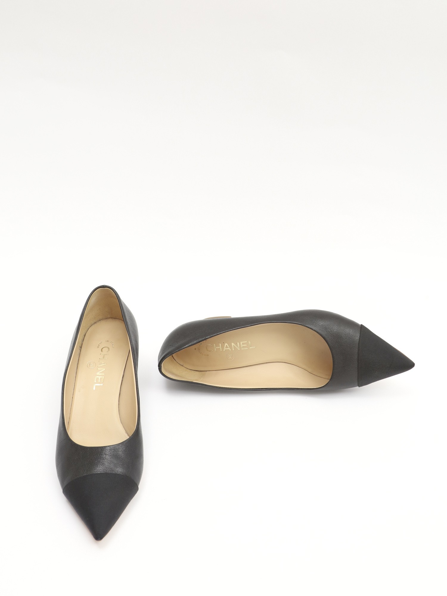 Chanel Shoes 39 5