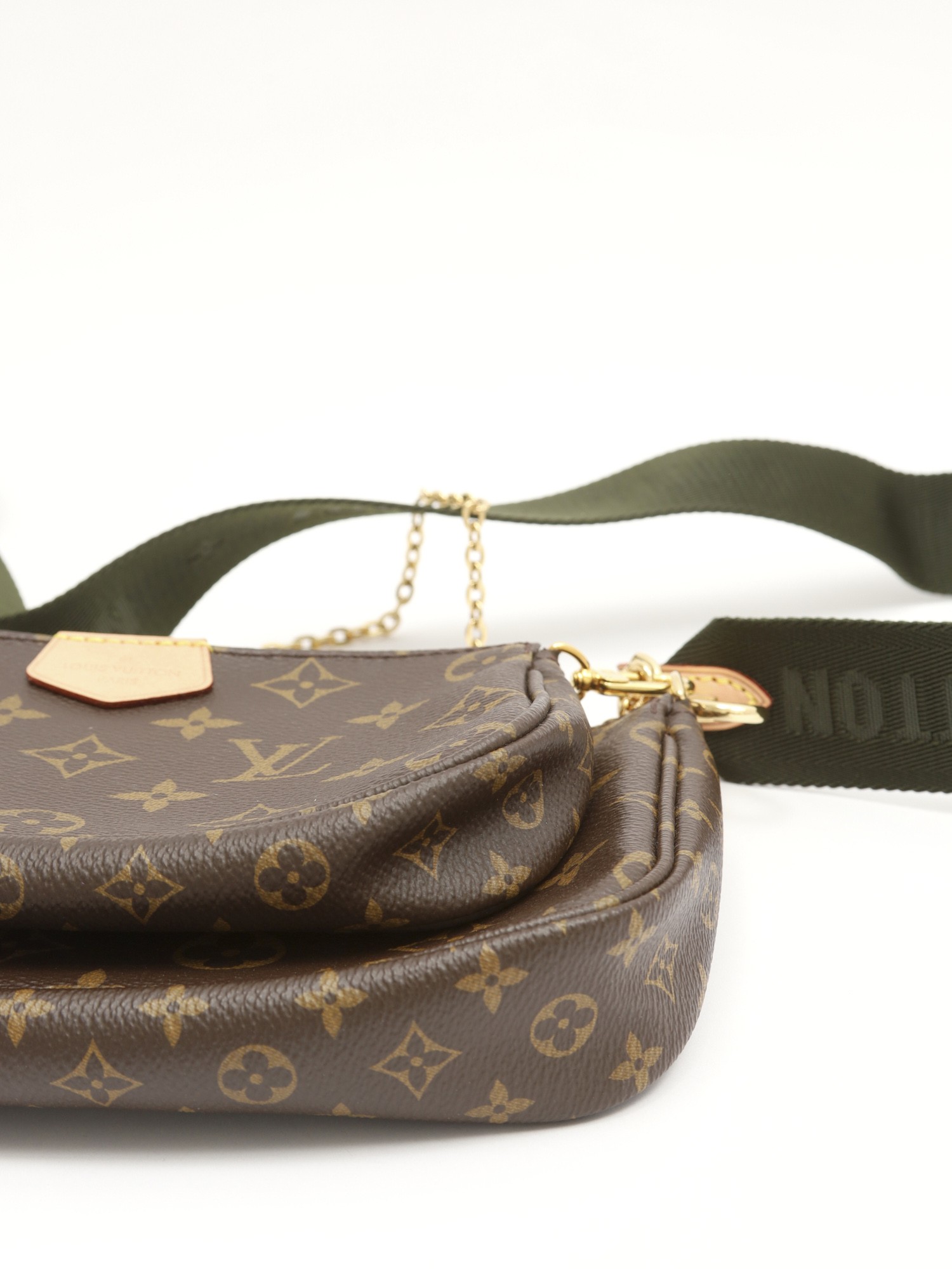 Louis Vuitton Multi Pochette 10