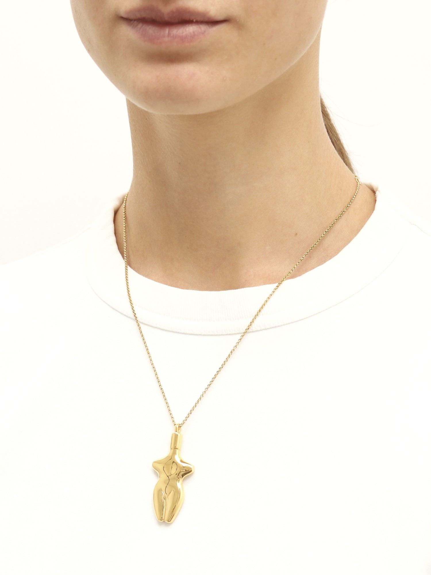 Chloe Necklace 1
