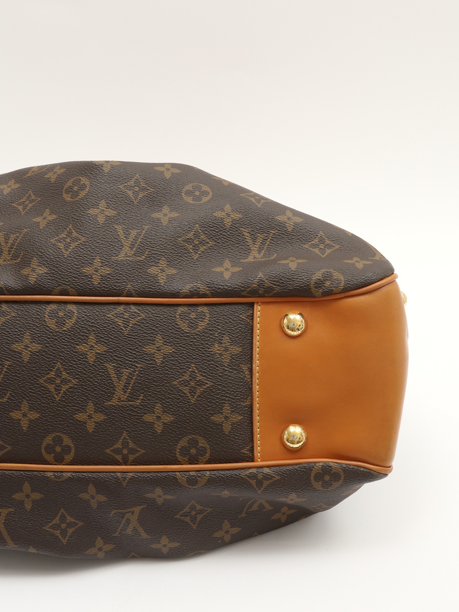 Louis Vuitton Boetie 9