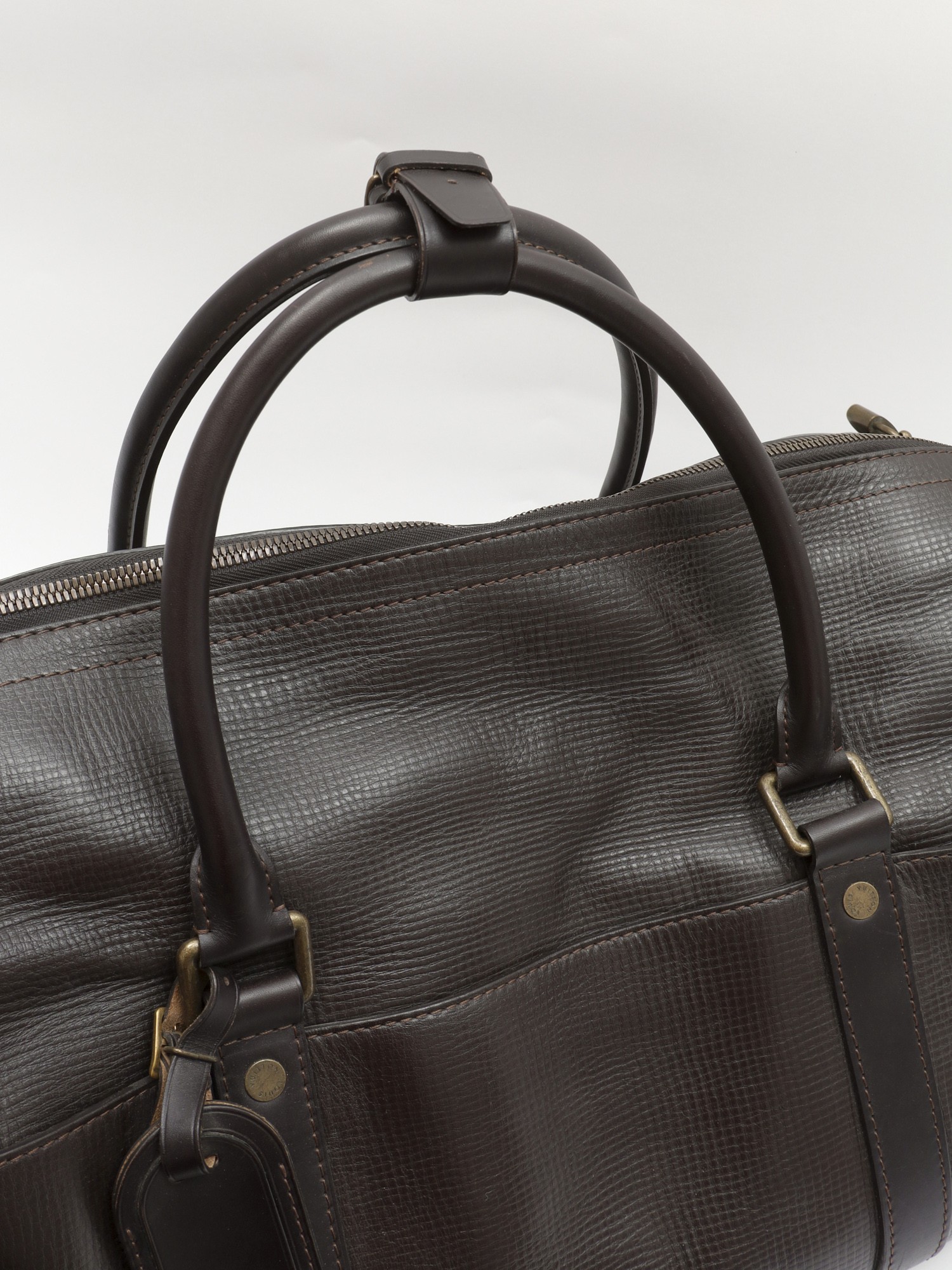 Louis Vuitton Leather Bag 11