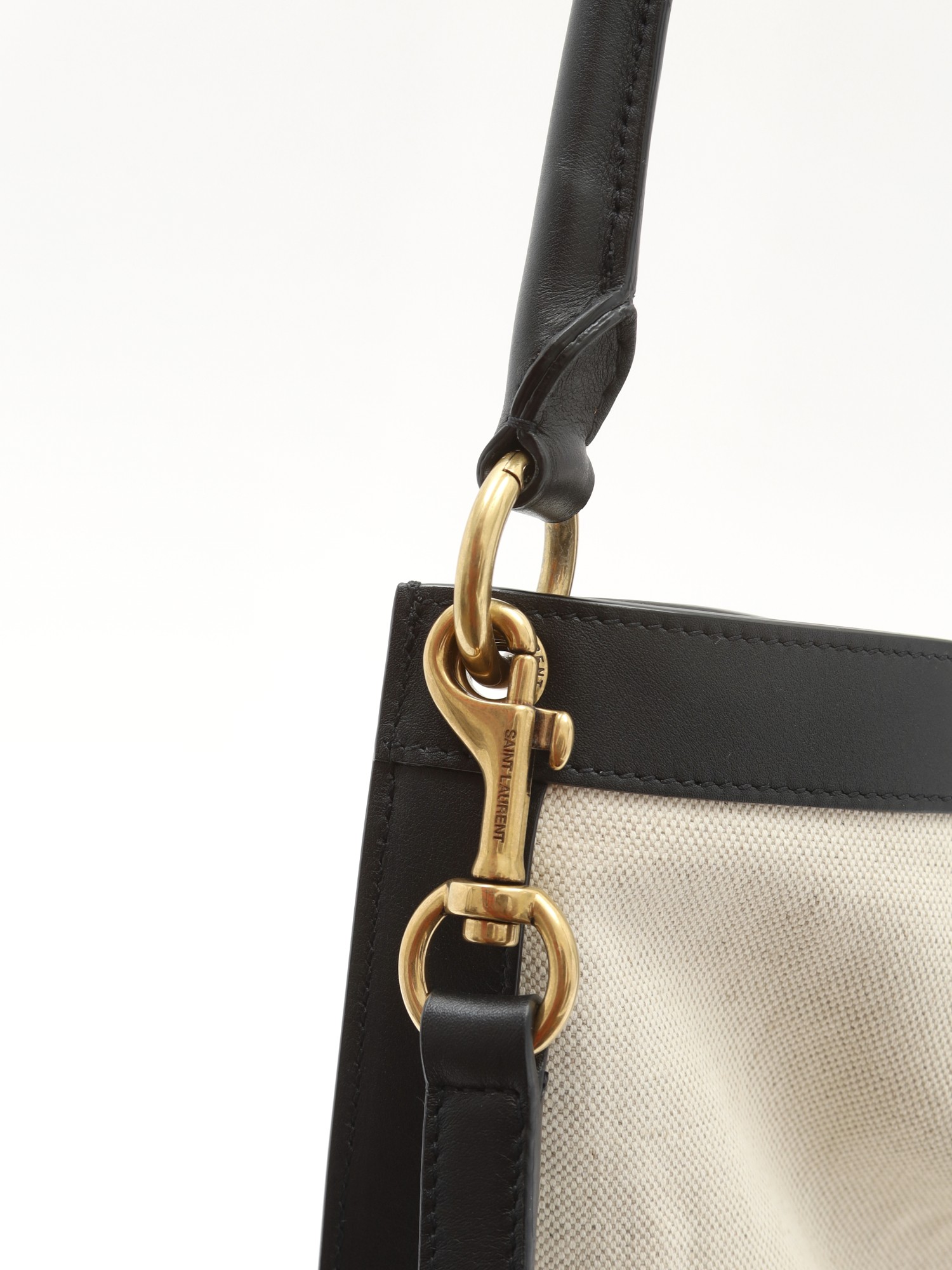 Saint Laurent Tag 6