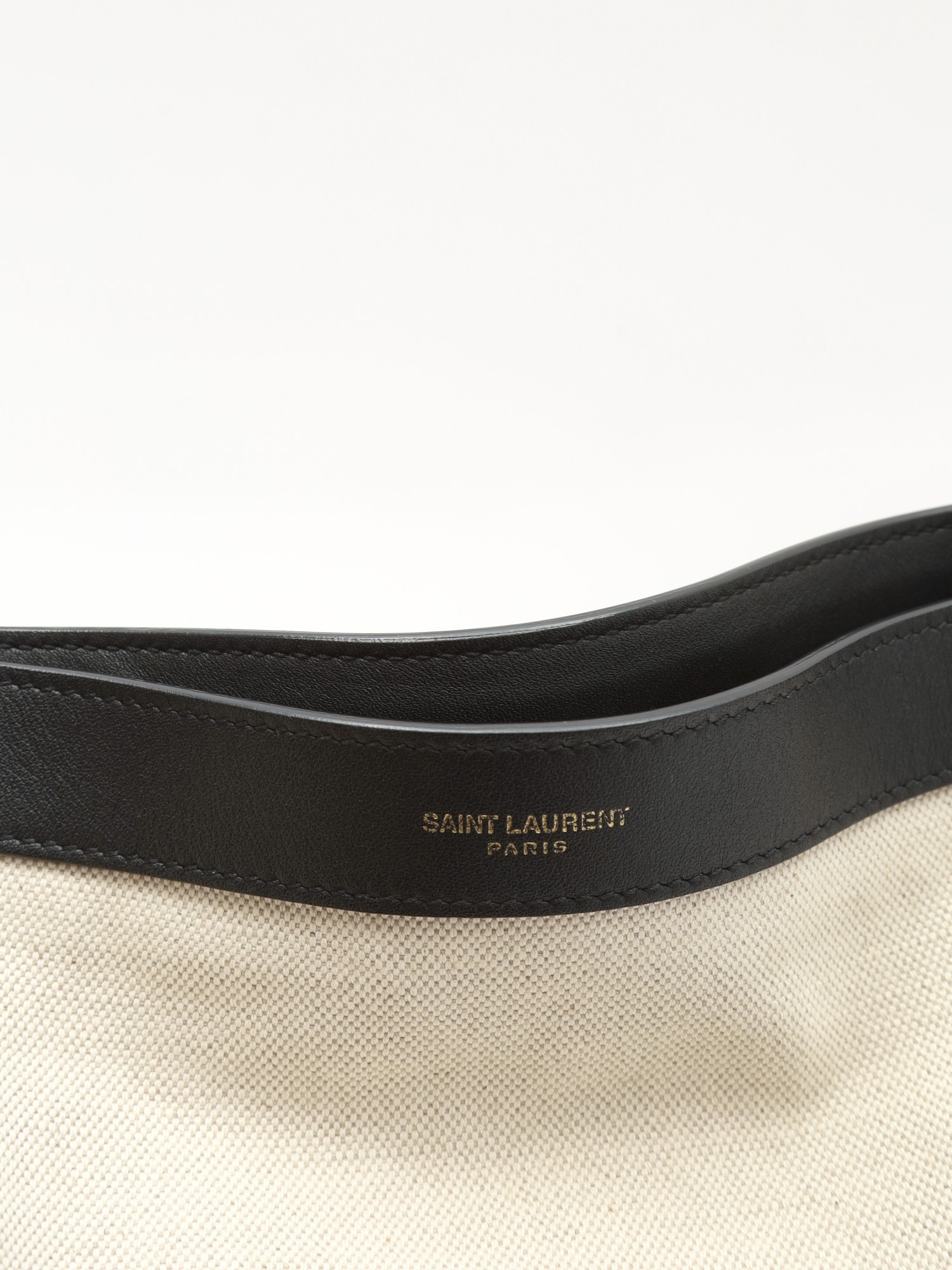 Saint Laurent Tag 4