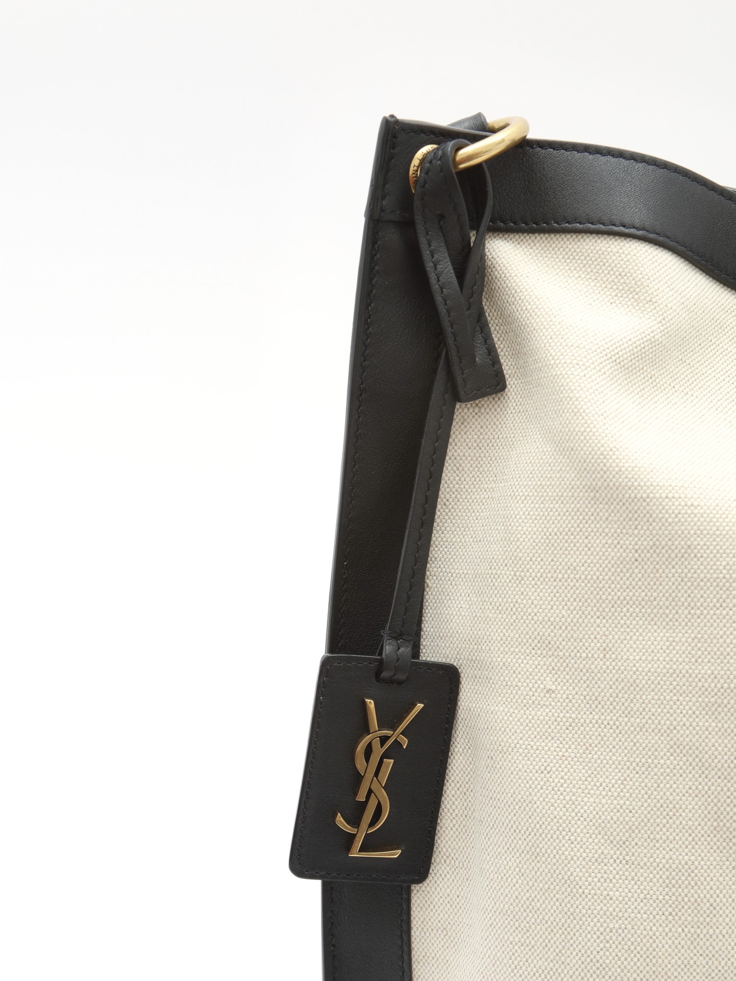 Saint Laurent Tag 5