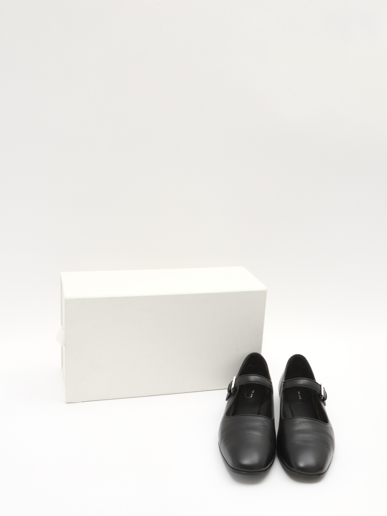 The Row Shoes 38.5 11