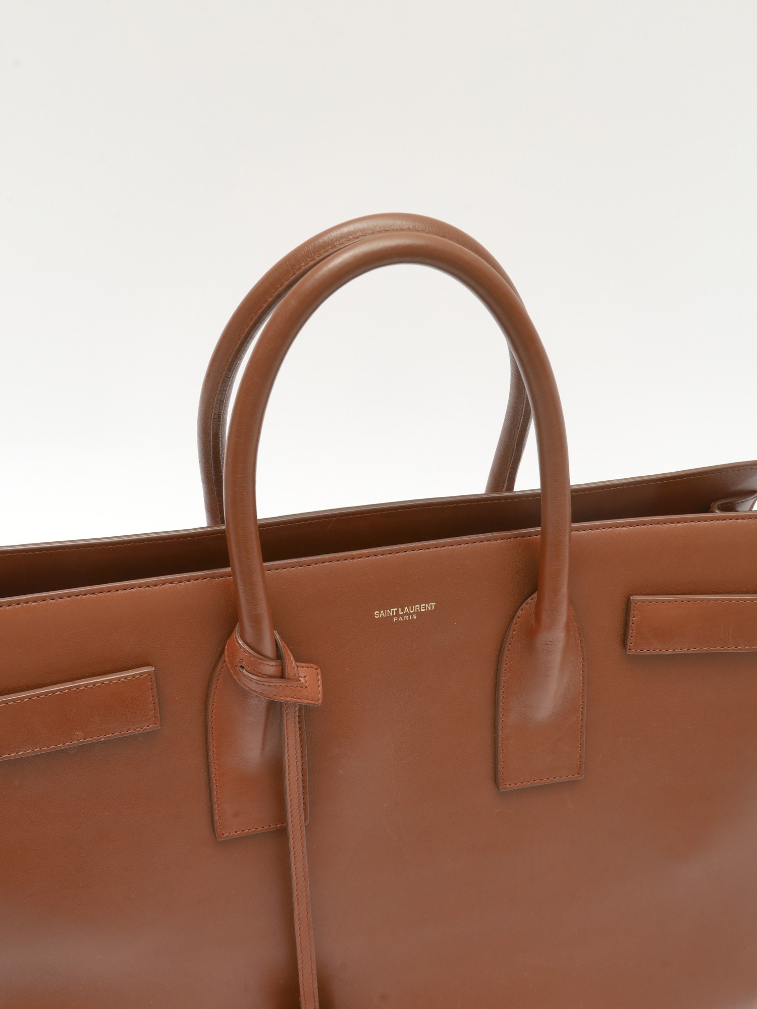 Saint Laurent Sac De Jour 4