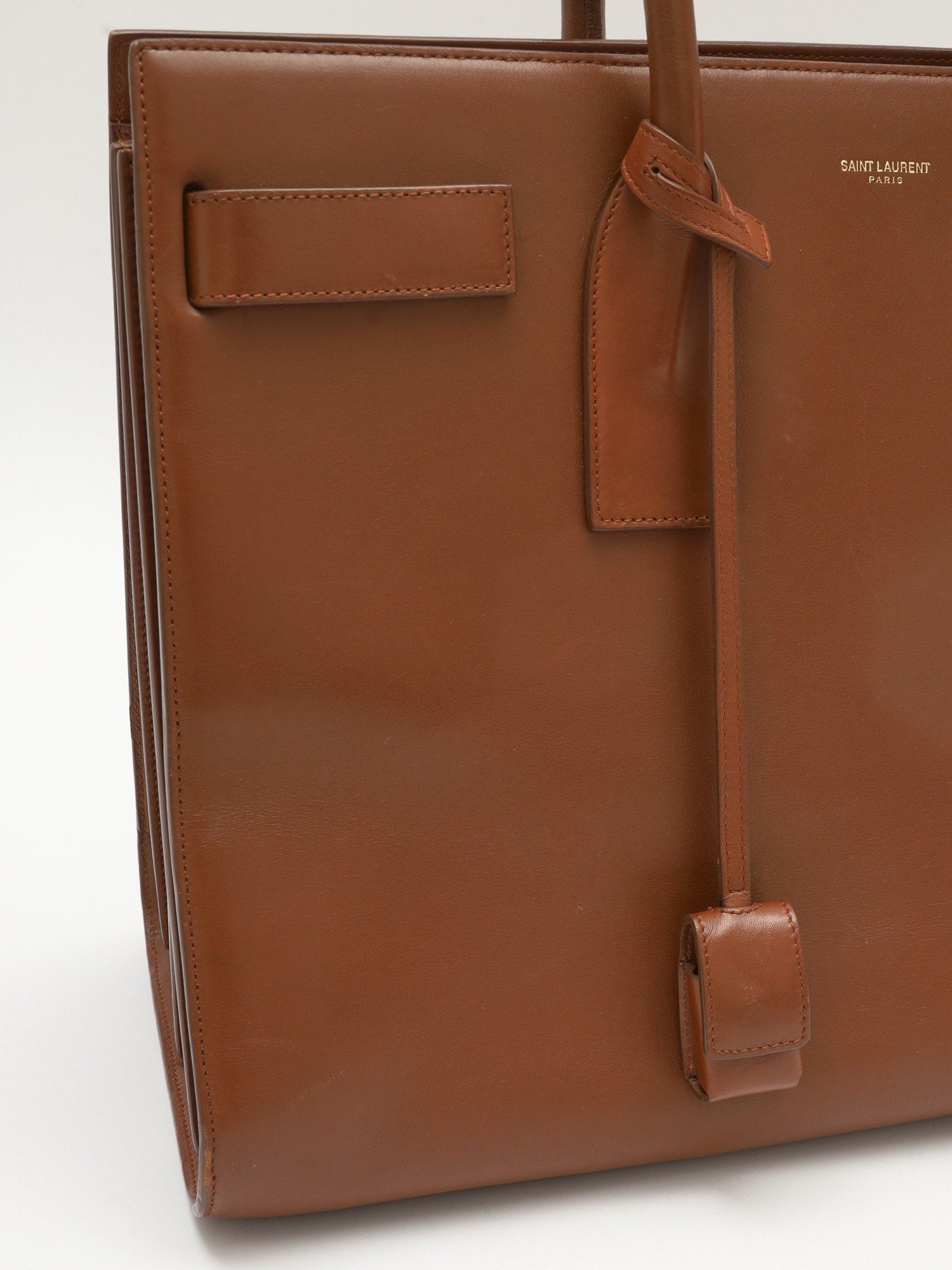 Saint Laurent Sac De Jour 5