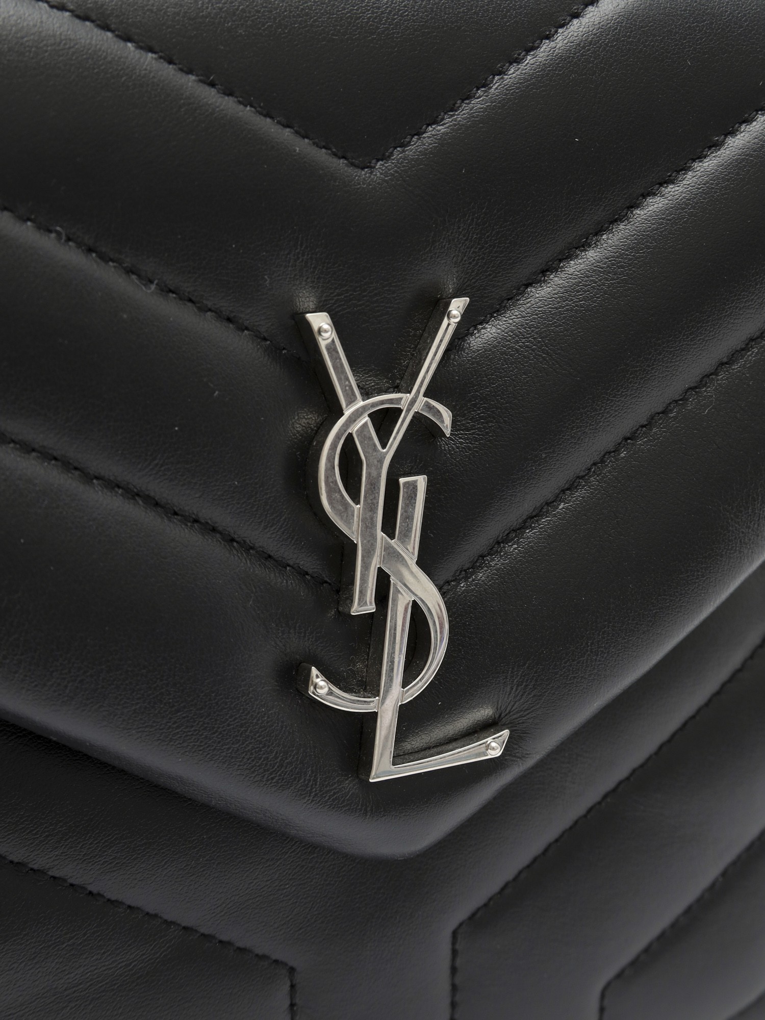 Saint Laurent Loulou  5