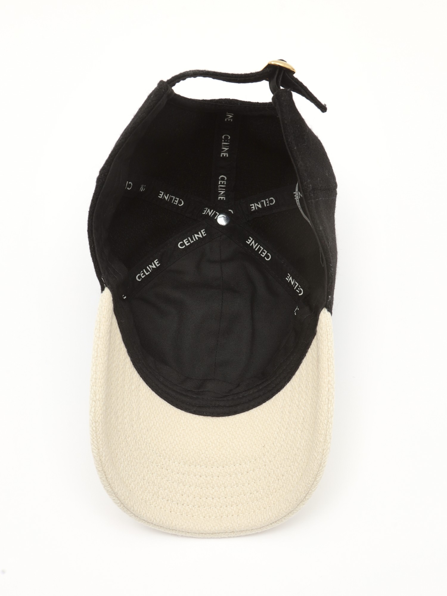 Celine Cap 7