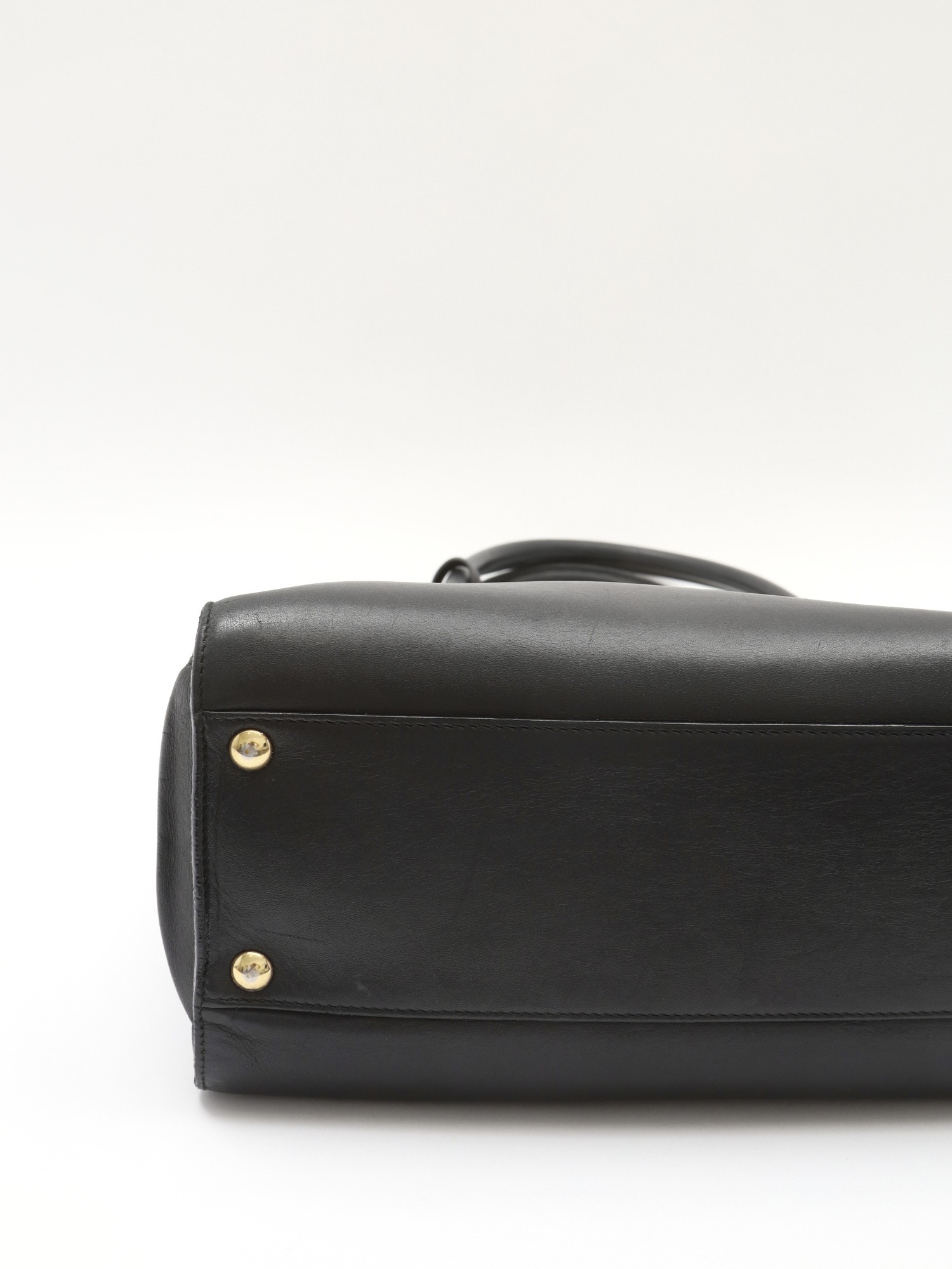 Salvatore Ferragamo Leather Bag  6