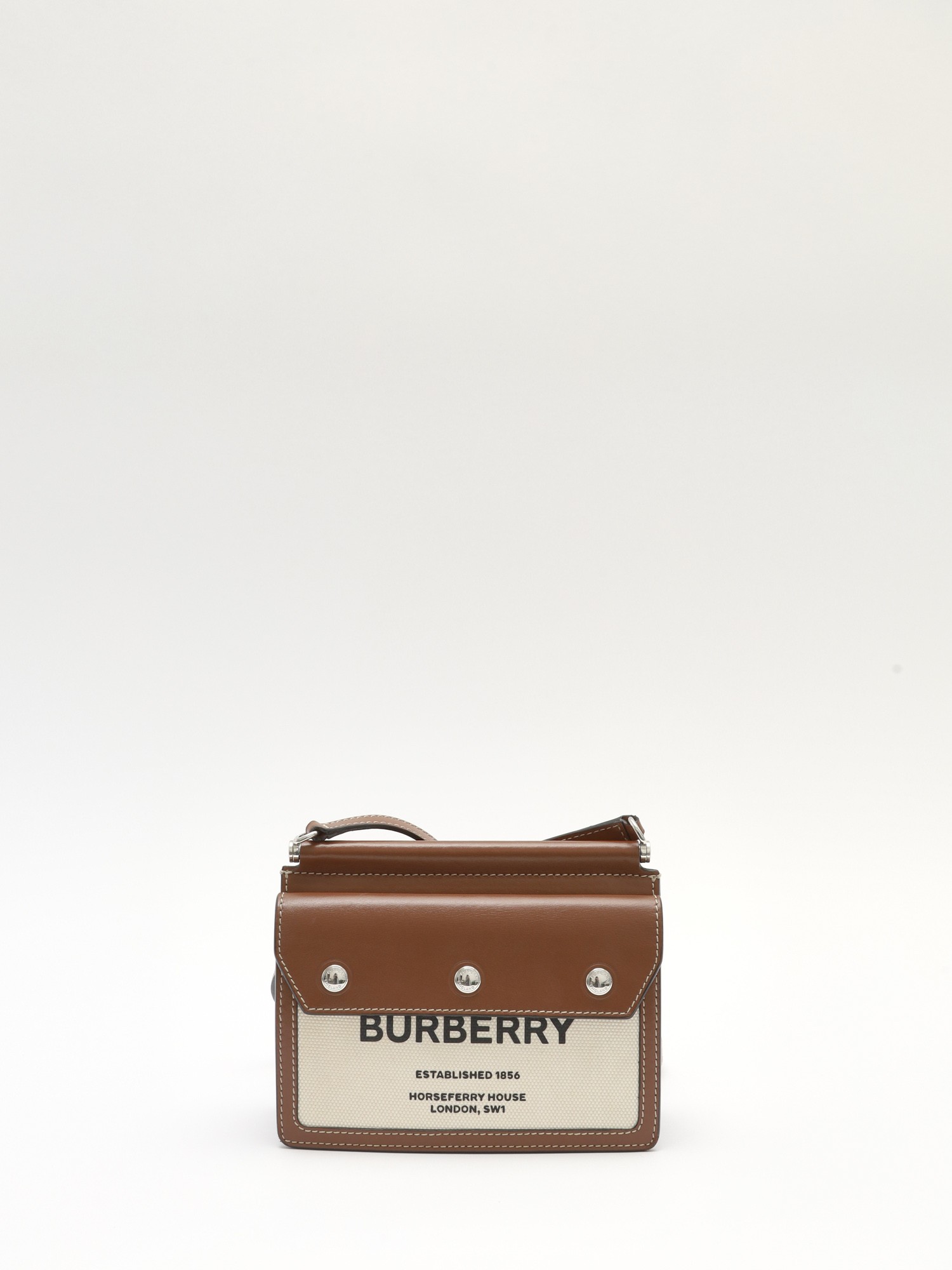 Burberry Title 