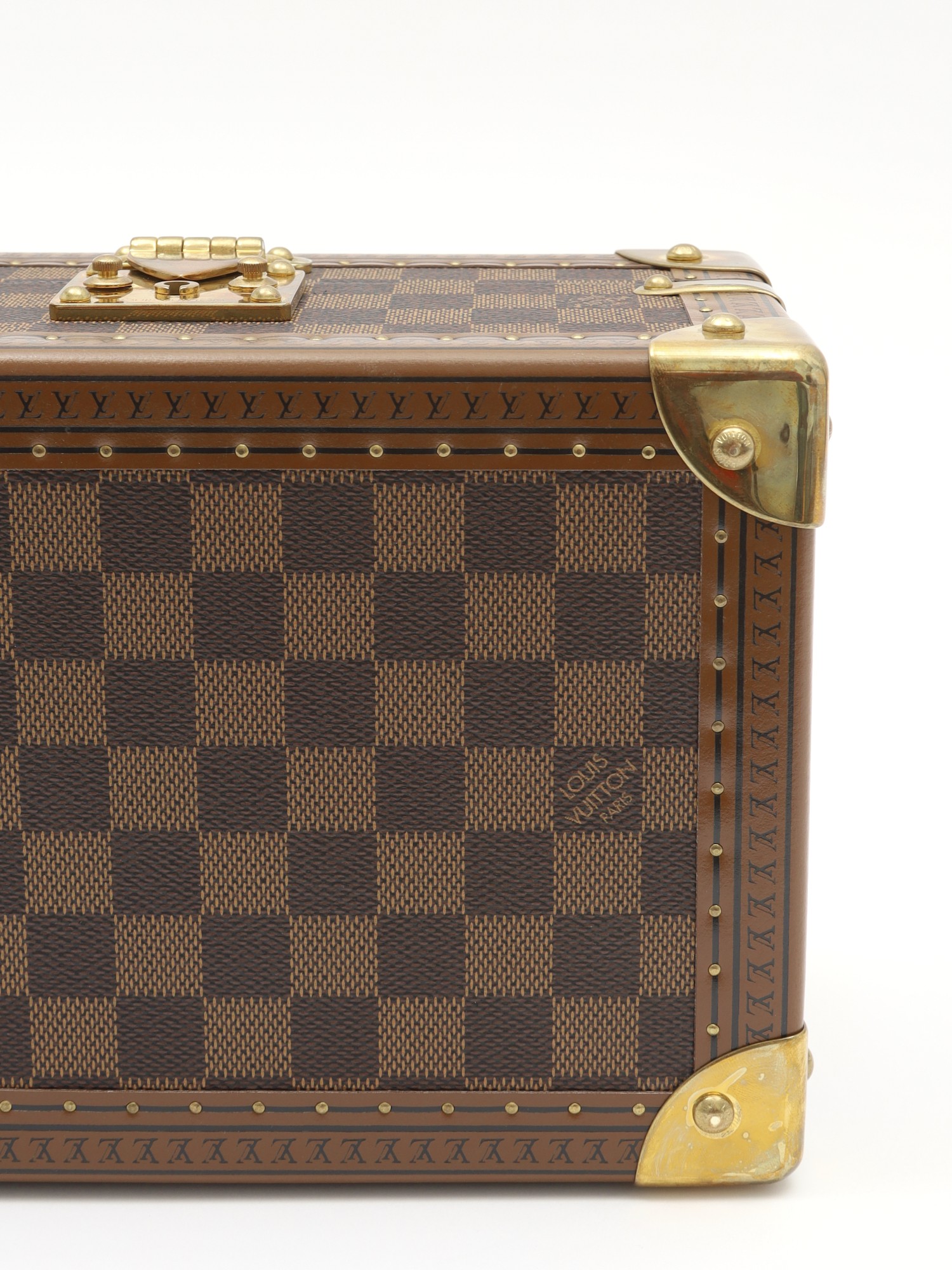 Louis Vuitton Case 11