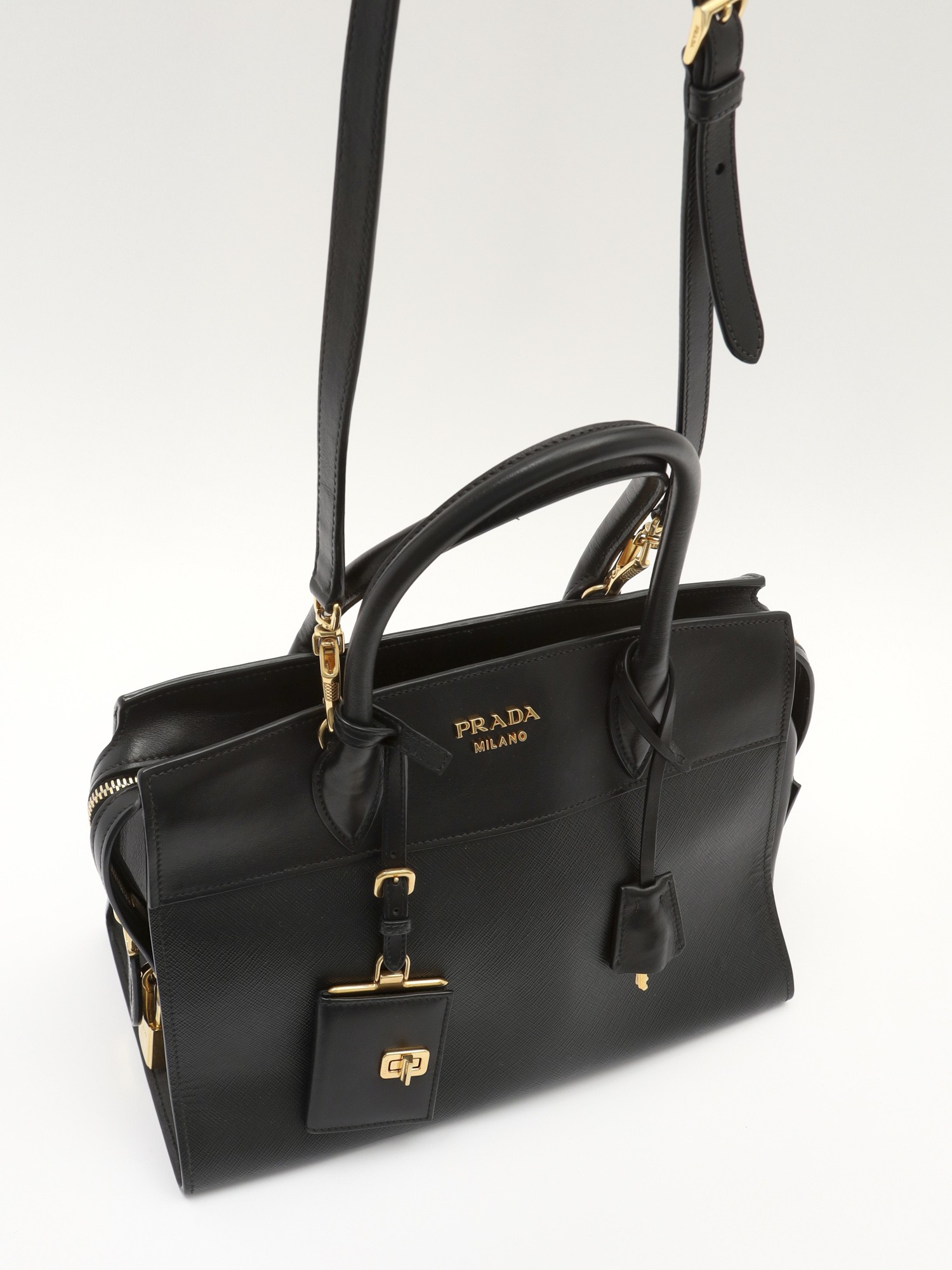 Prada City 4