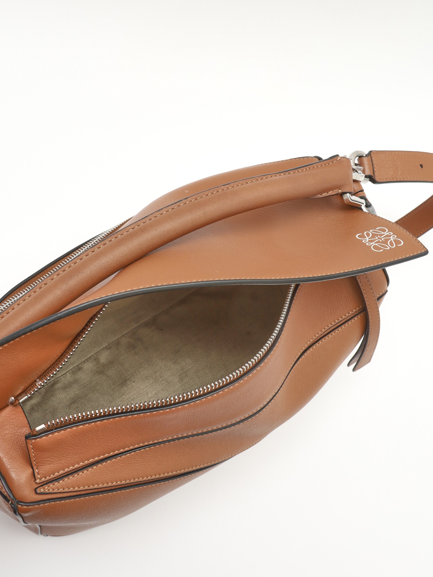 Loewe Puzzle 14