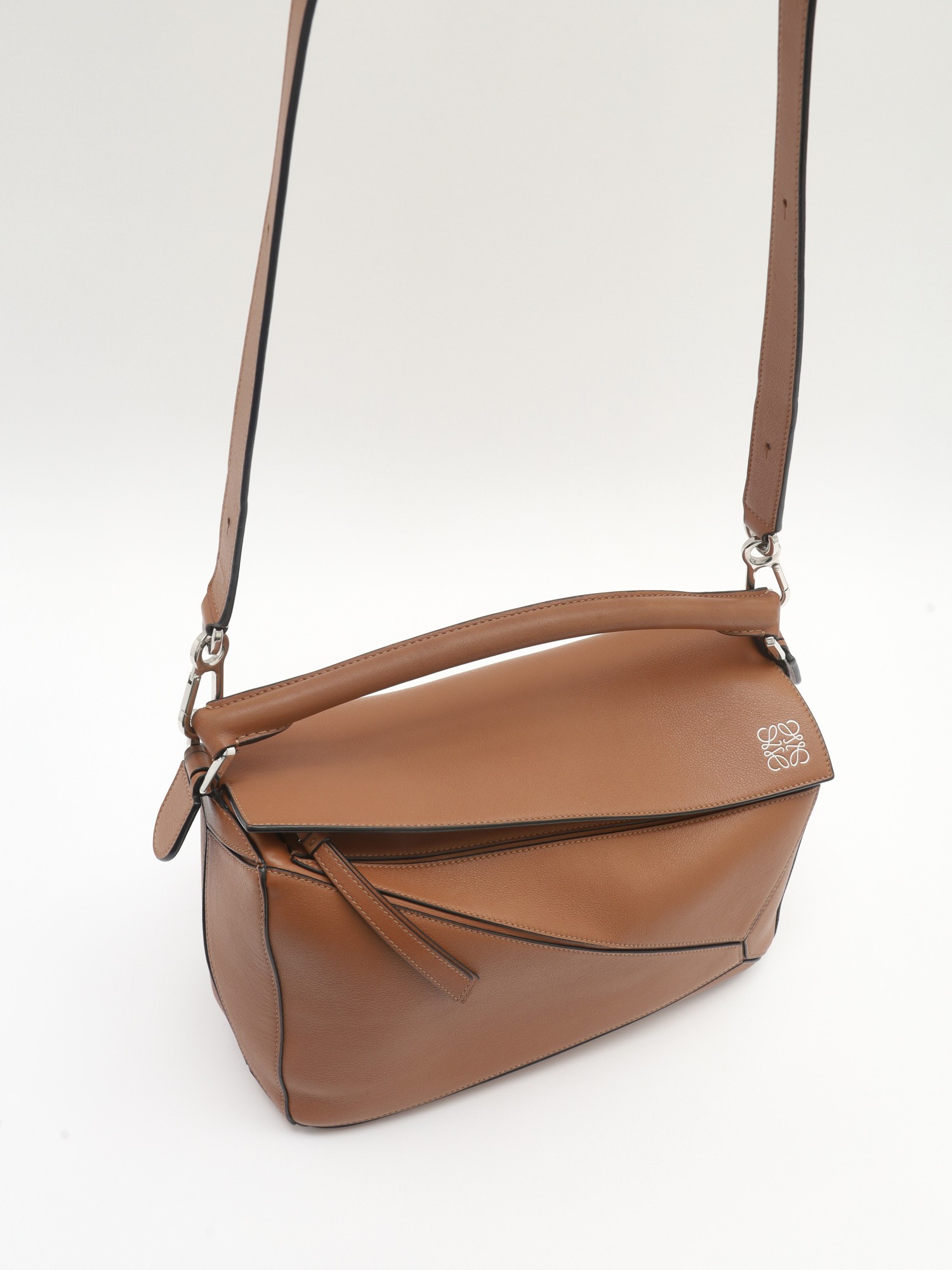 Loewe Puzzle 4