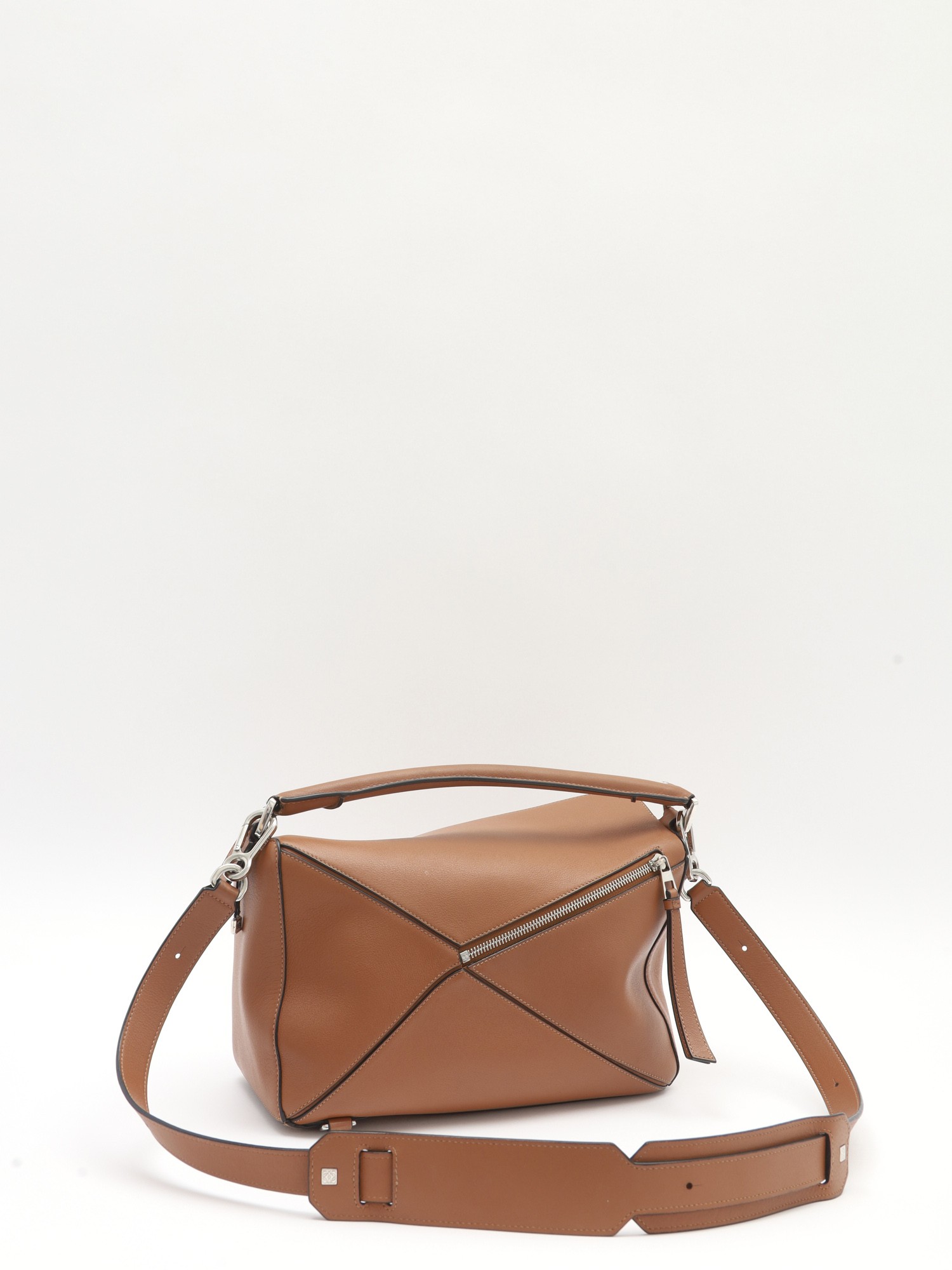 Loewe Puzzle 3