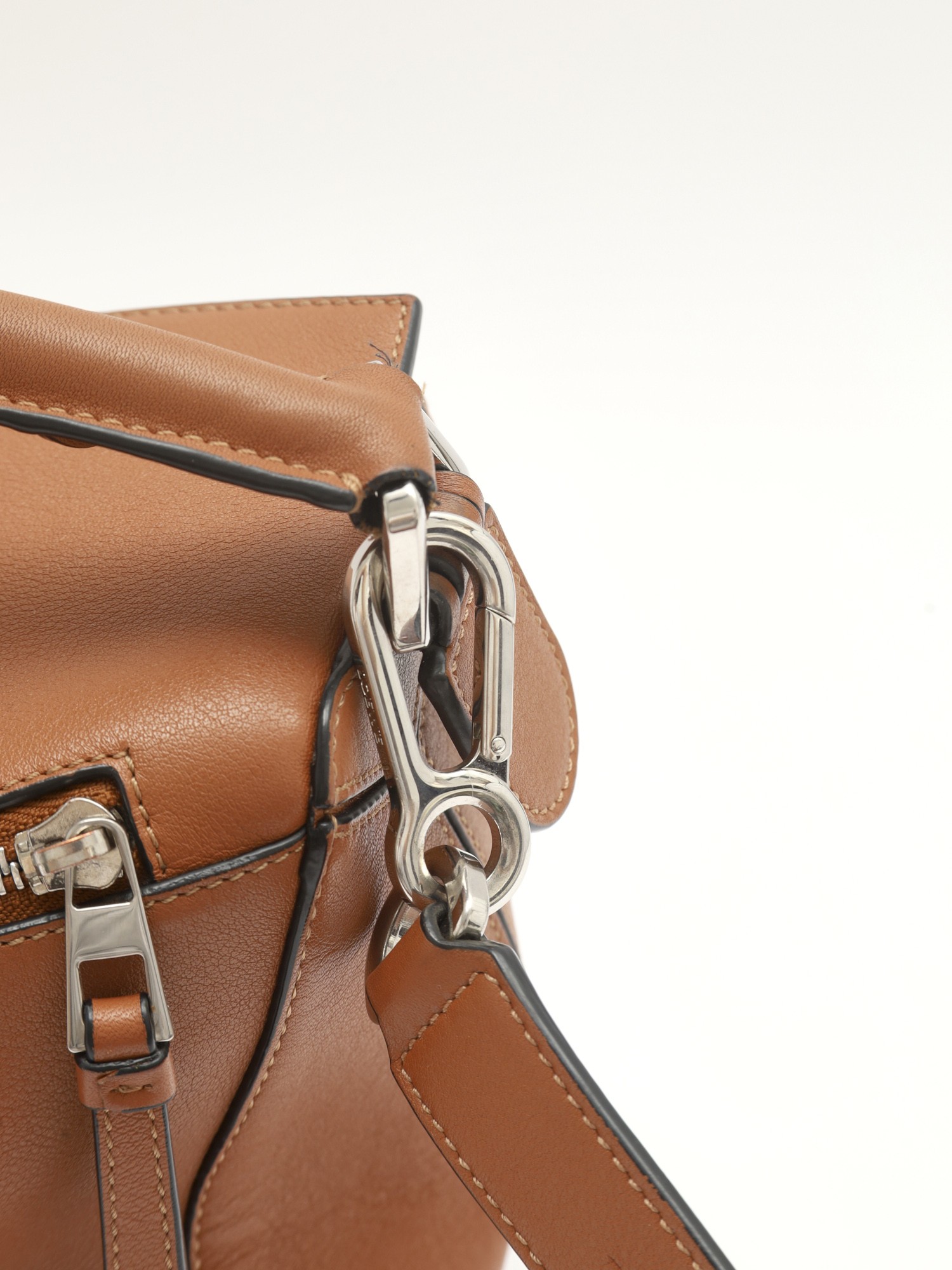Loewe Puzzle 9