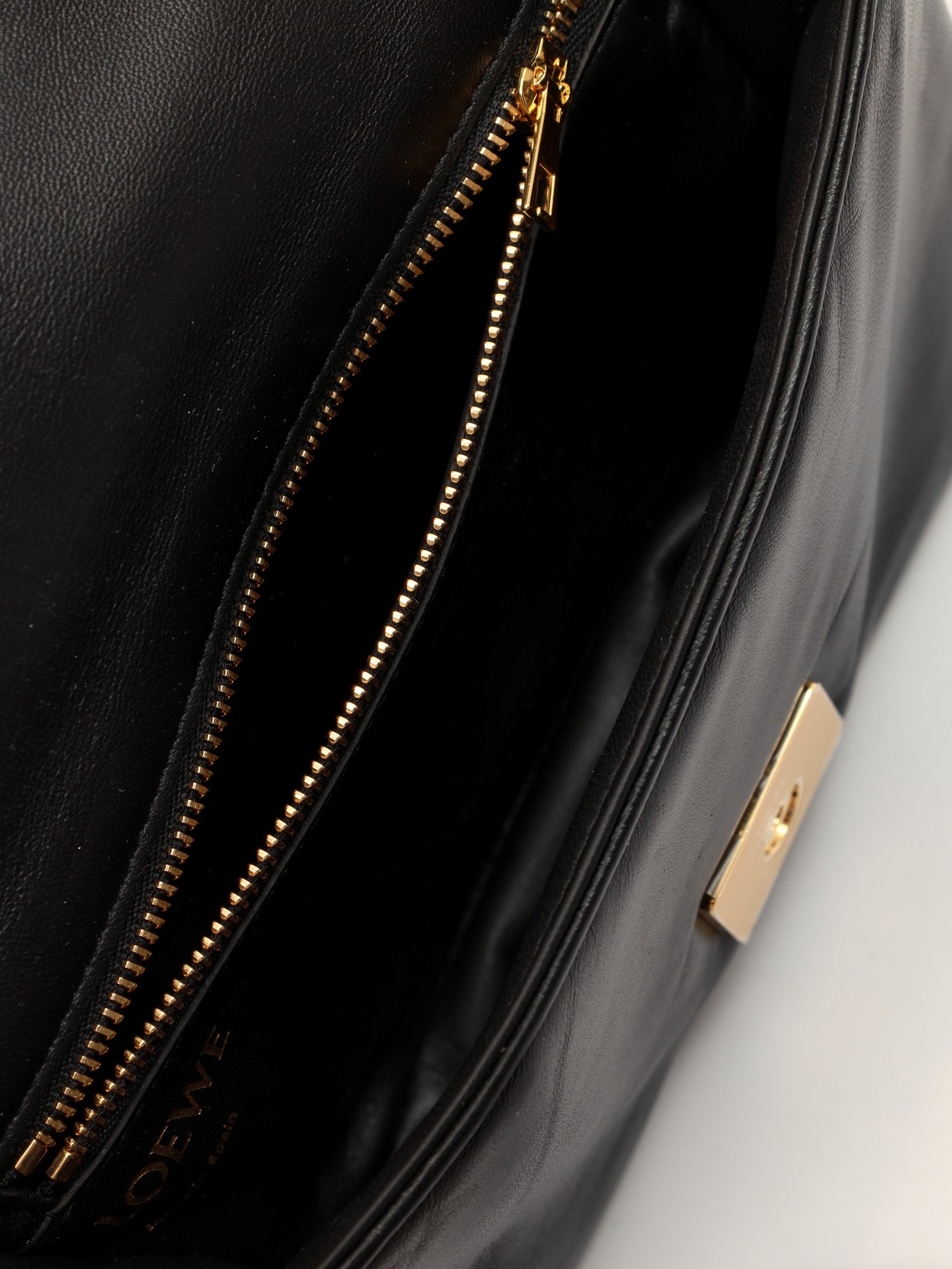Loewe Goya 9