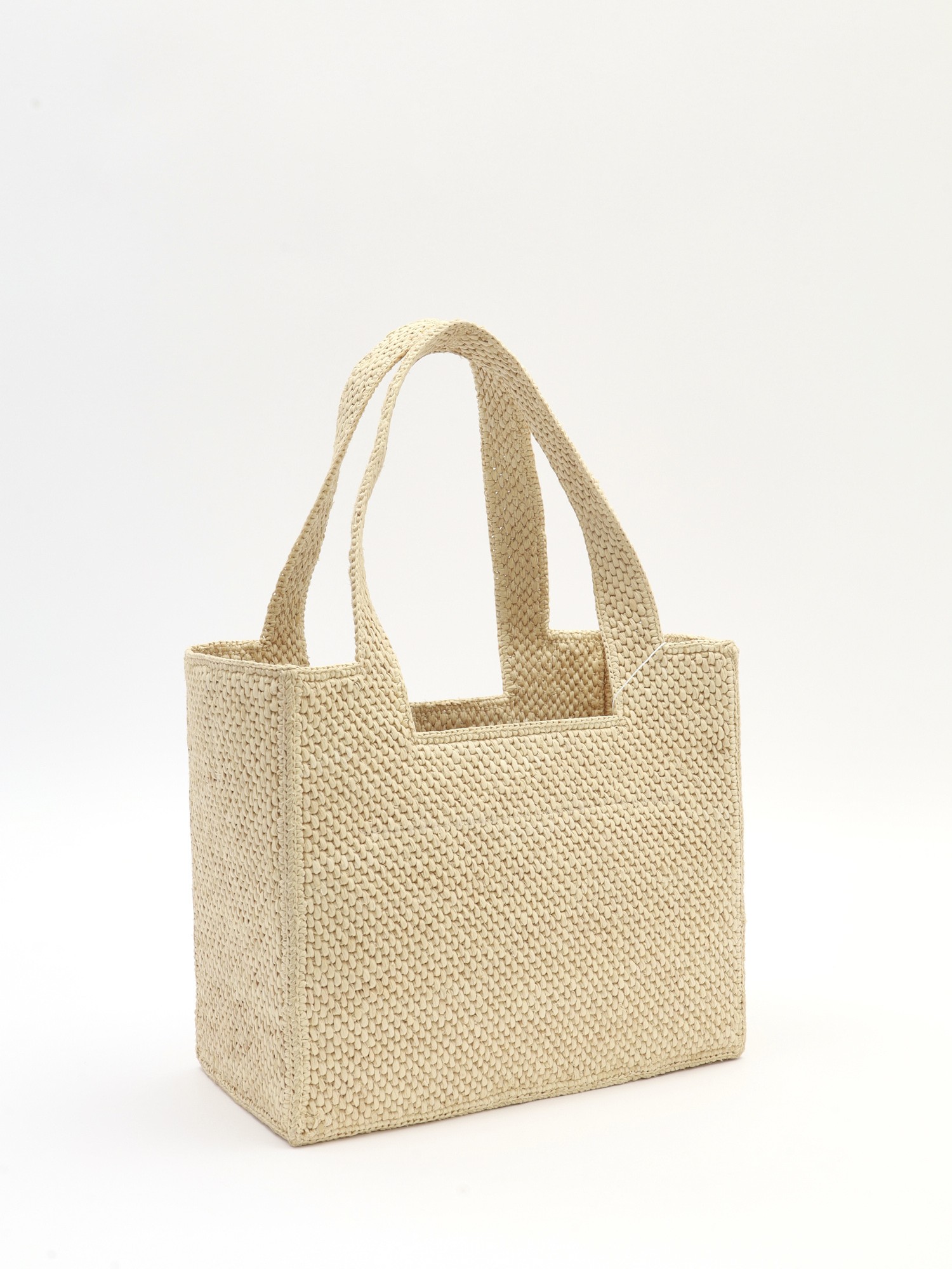 Loewe Font 3