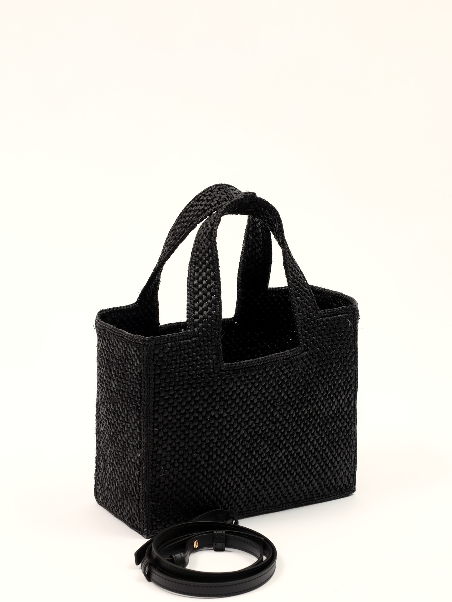 Loewe Font 3