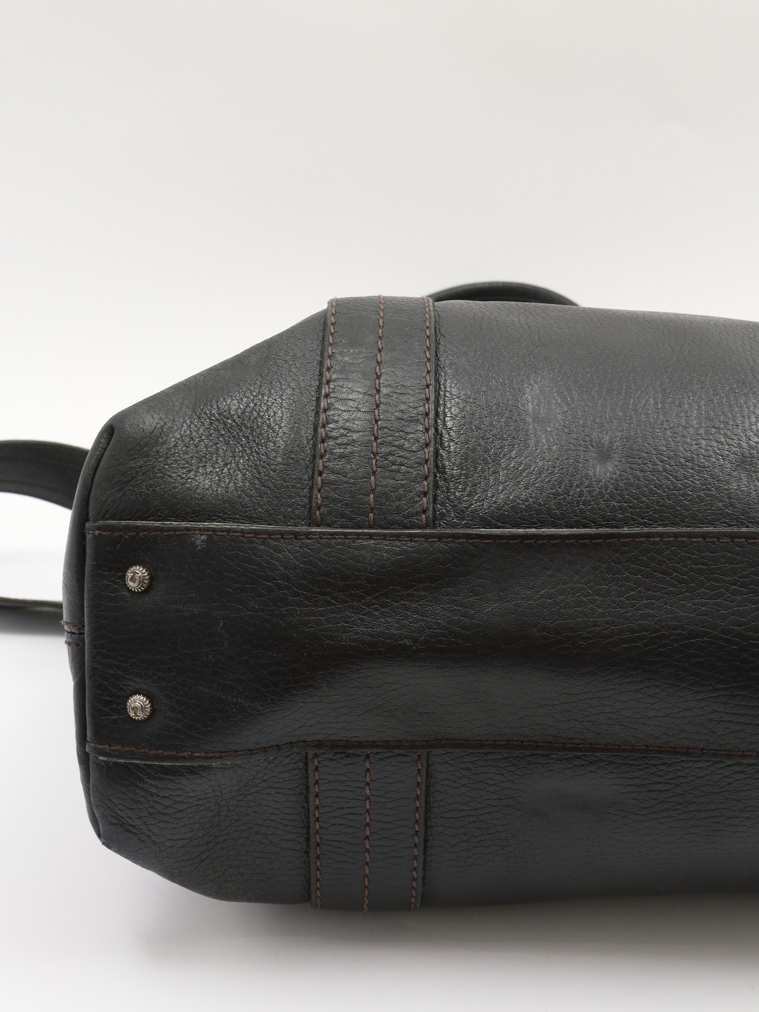 Salvatore Ferragamo Leather Bag 10