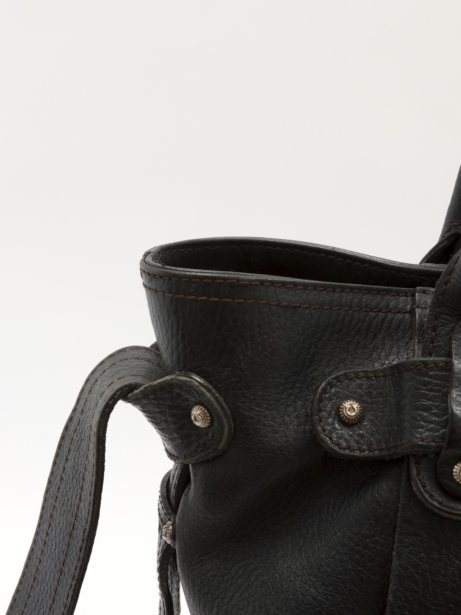 Salvatore Ferragamo Leather Bag 8