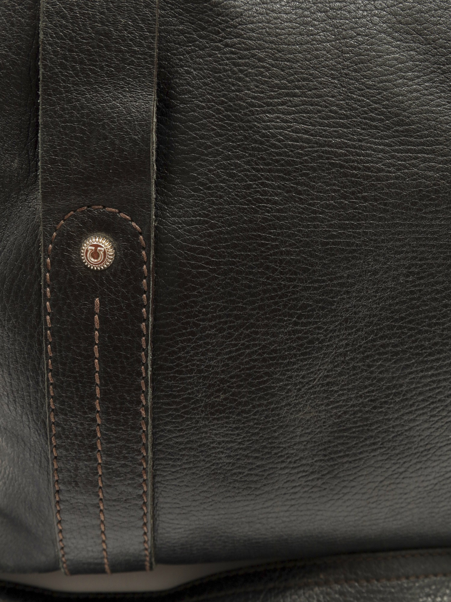 Salvatore Ferragamo Leather Bag 9