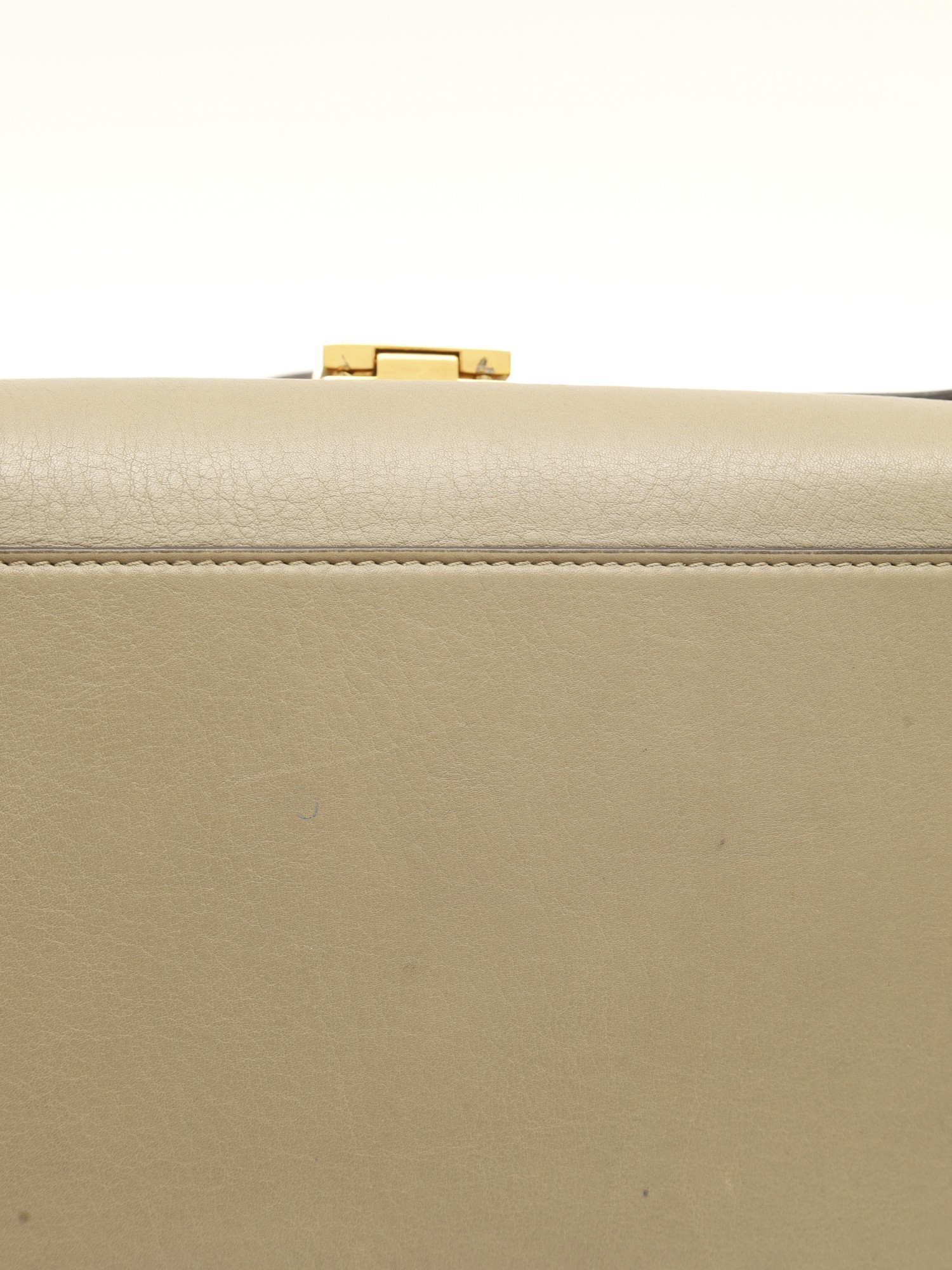 Celine Trapeze 18