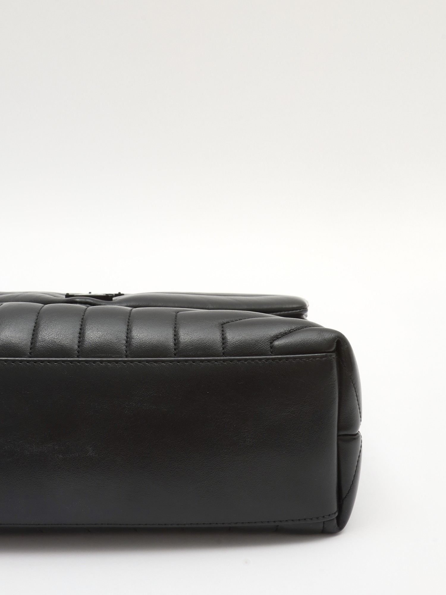 Saint Laurent Loulou 7