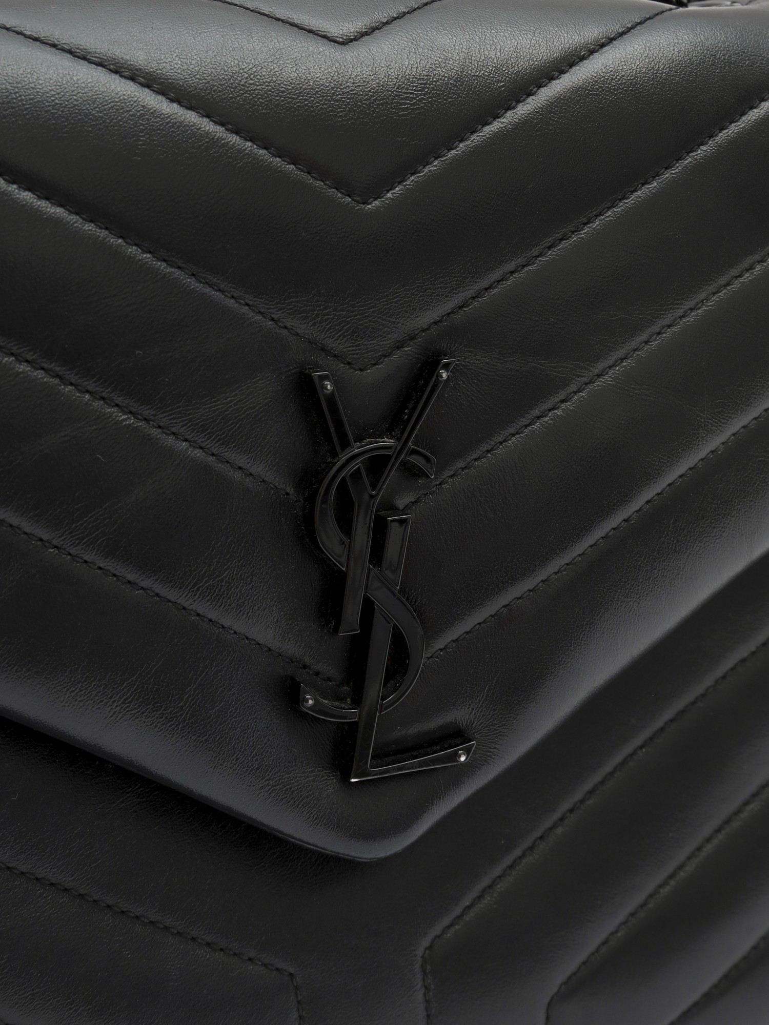 Saint Laurent Loulou 5