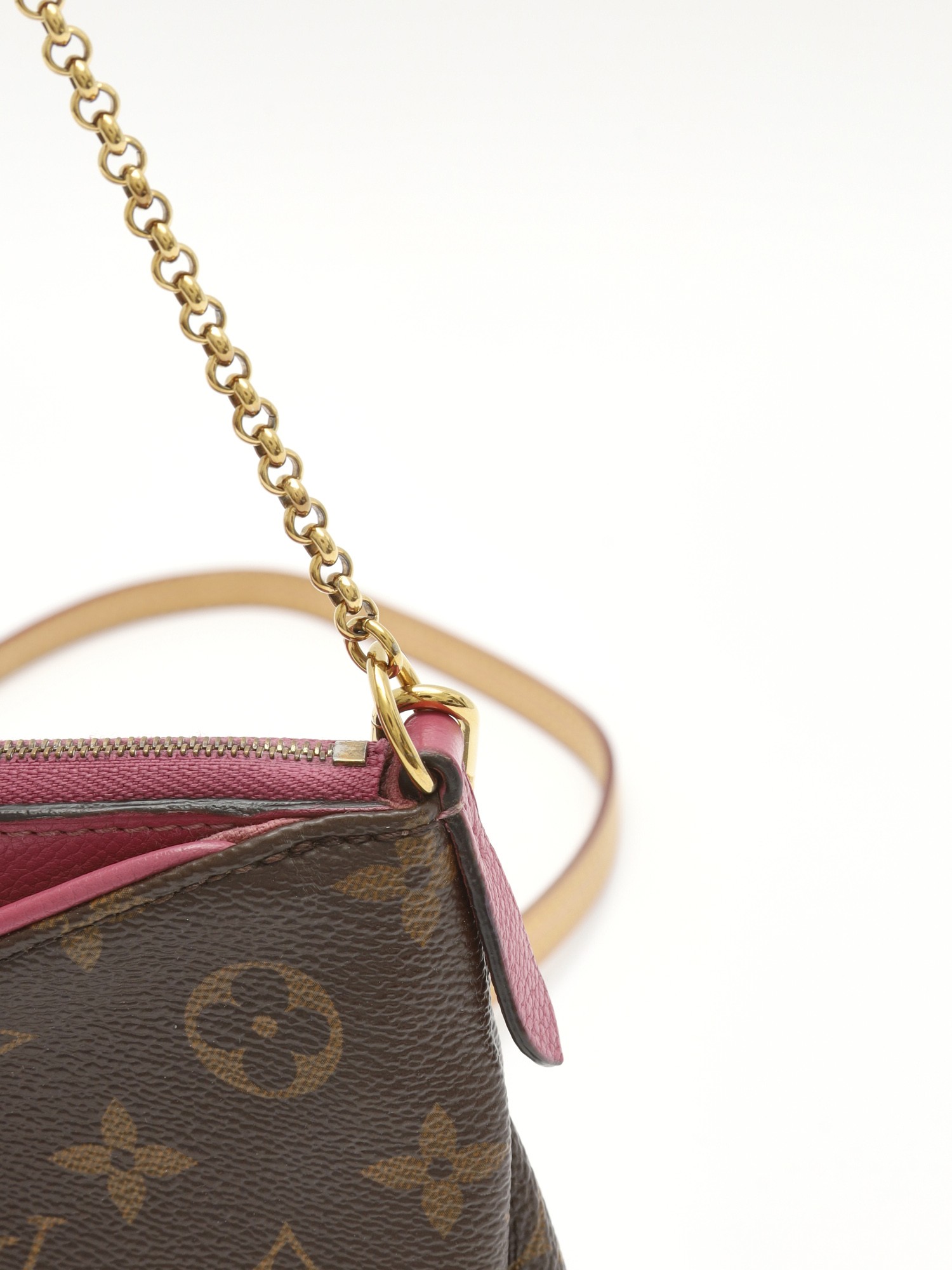 Louis Vuitton Pallas 6