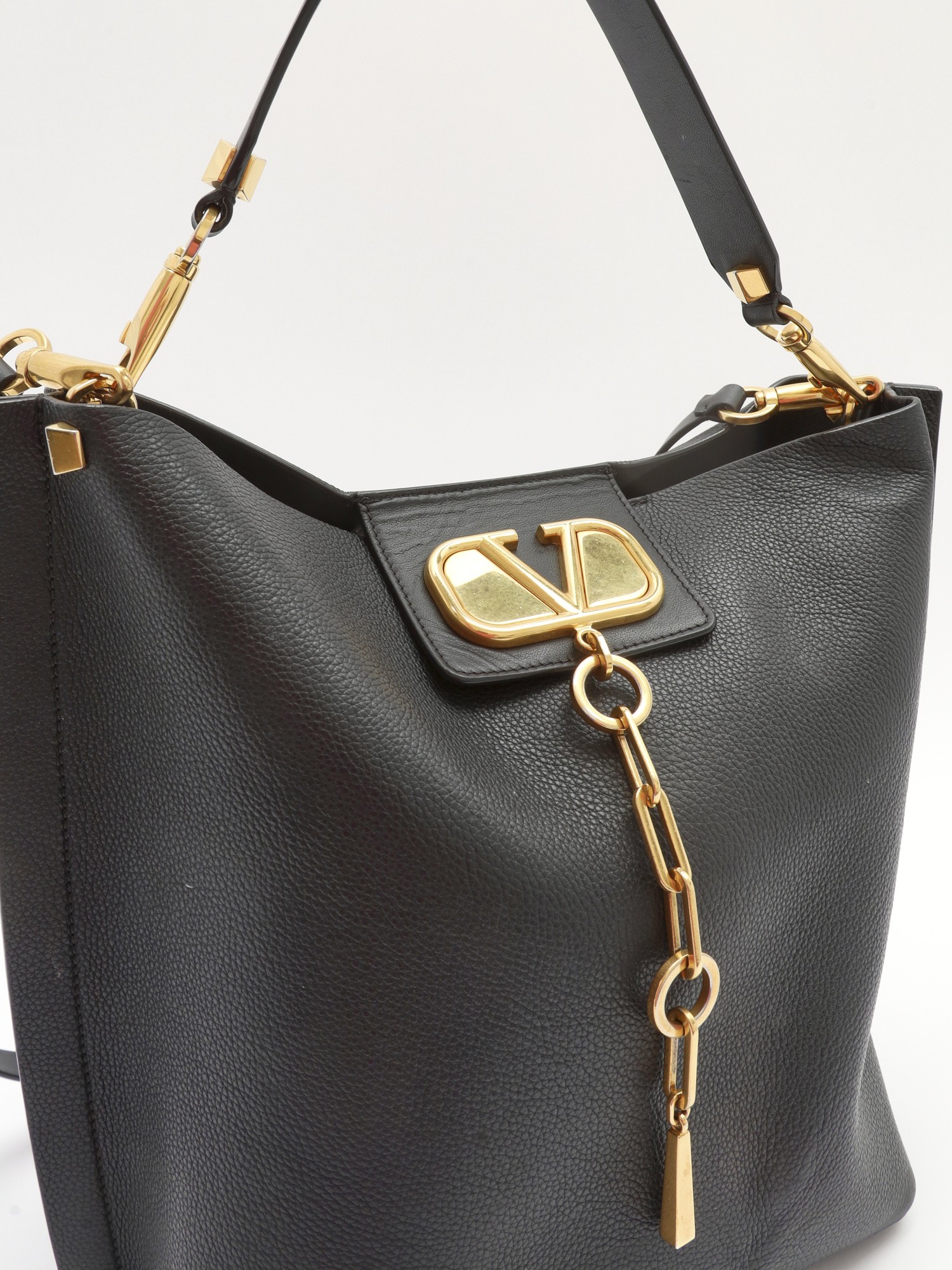 Valentino VLogo Escape 4