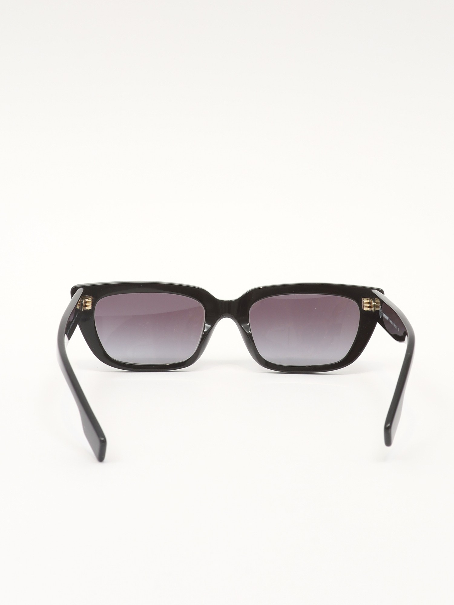 Burberry Sunglasses 4