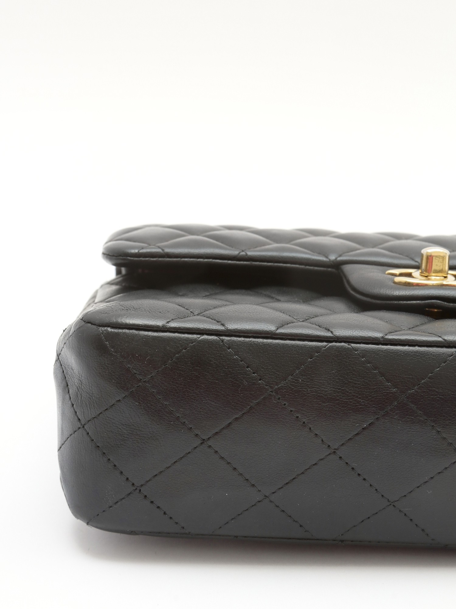 Chanel Timeless Classic 6