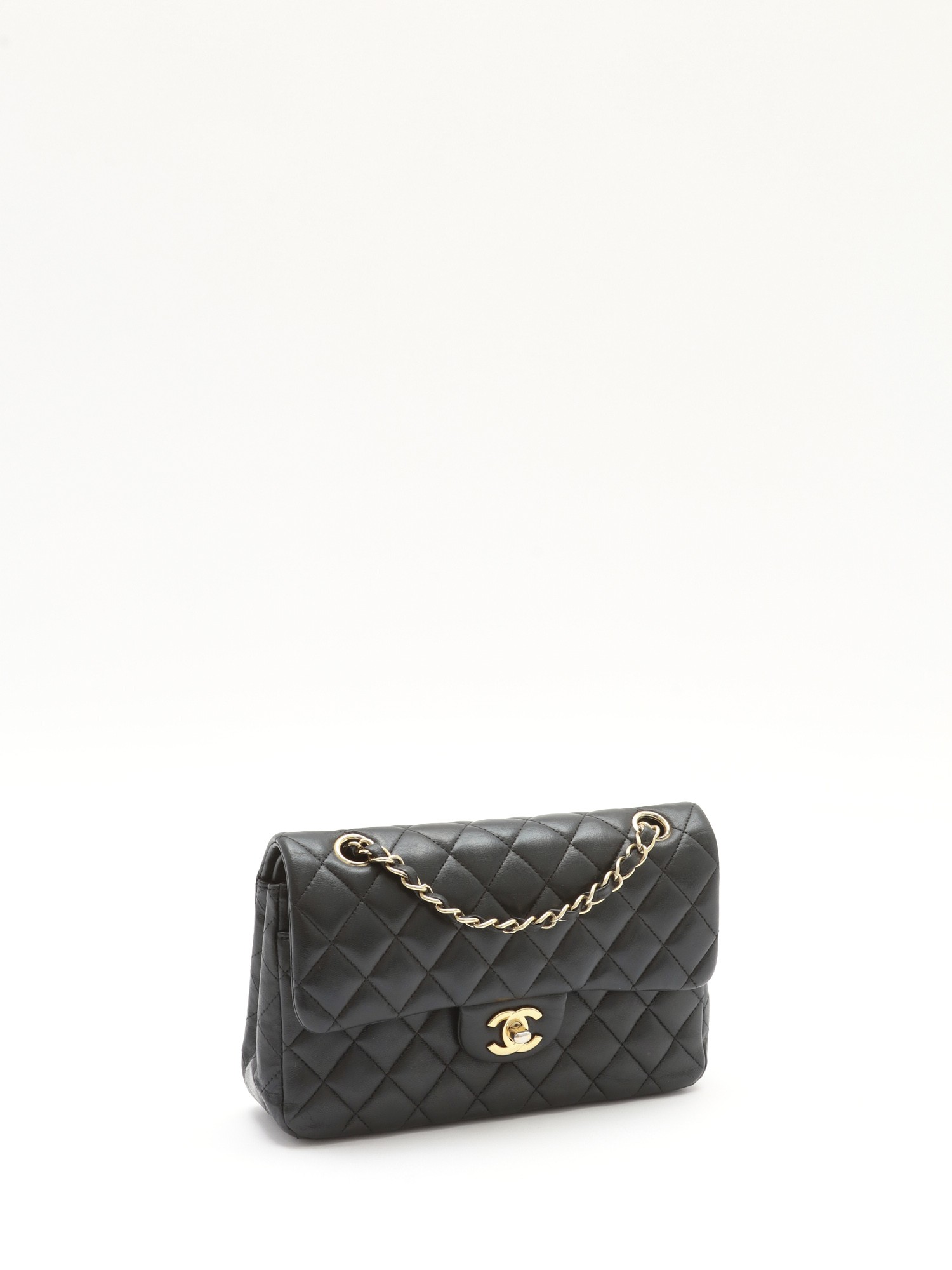 Chanel Timeless Classic 2