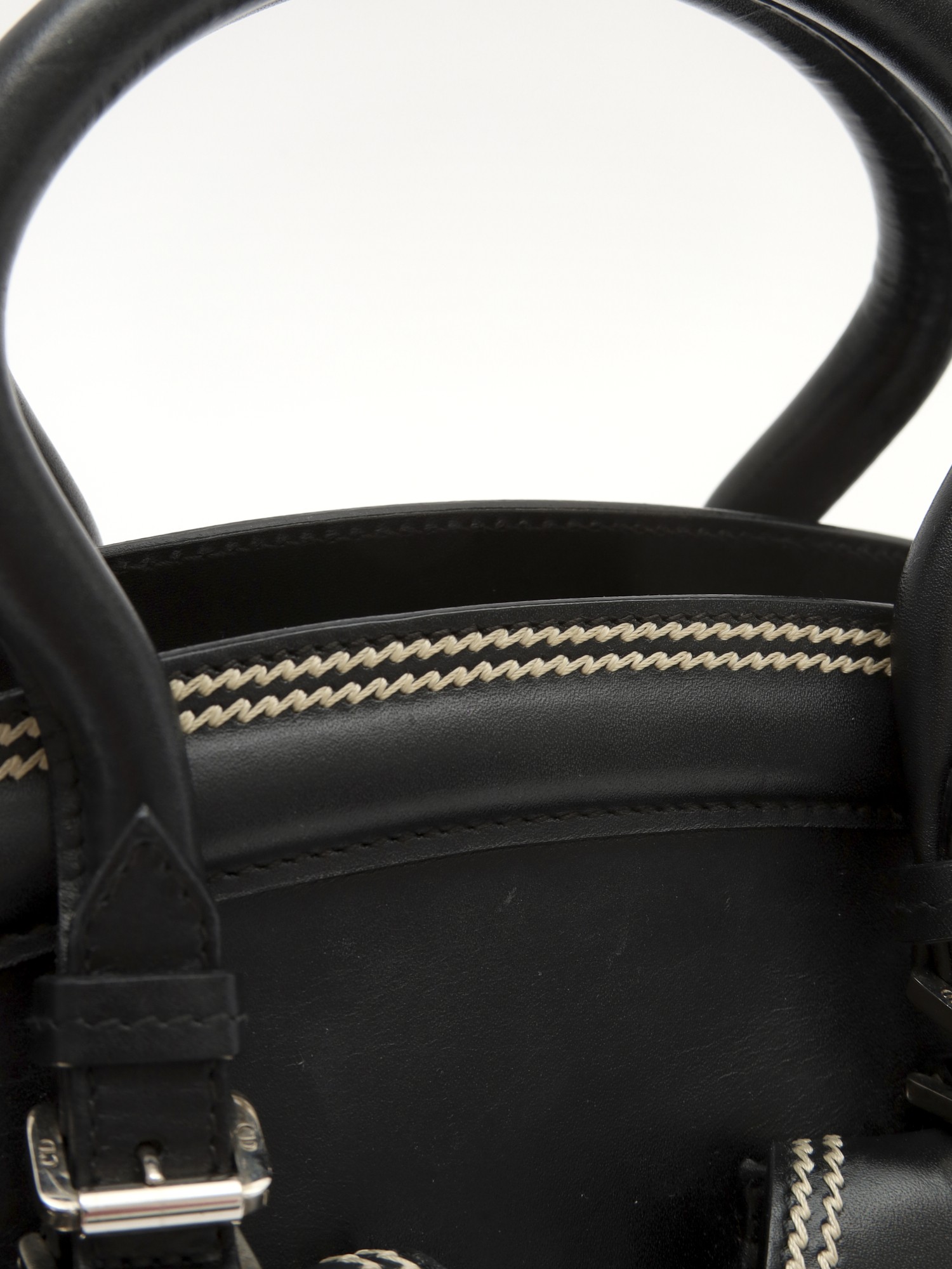 Christian Dior Detective 5
