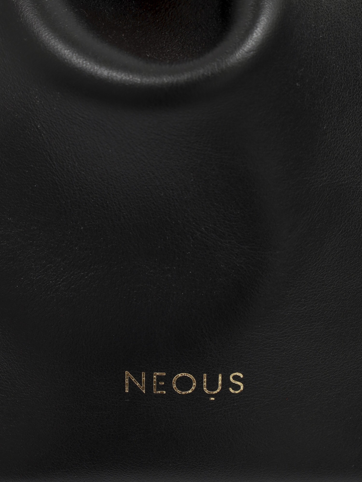 Neous Sigma  4