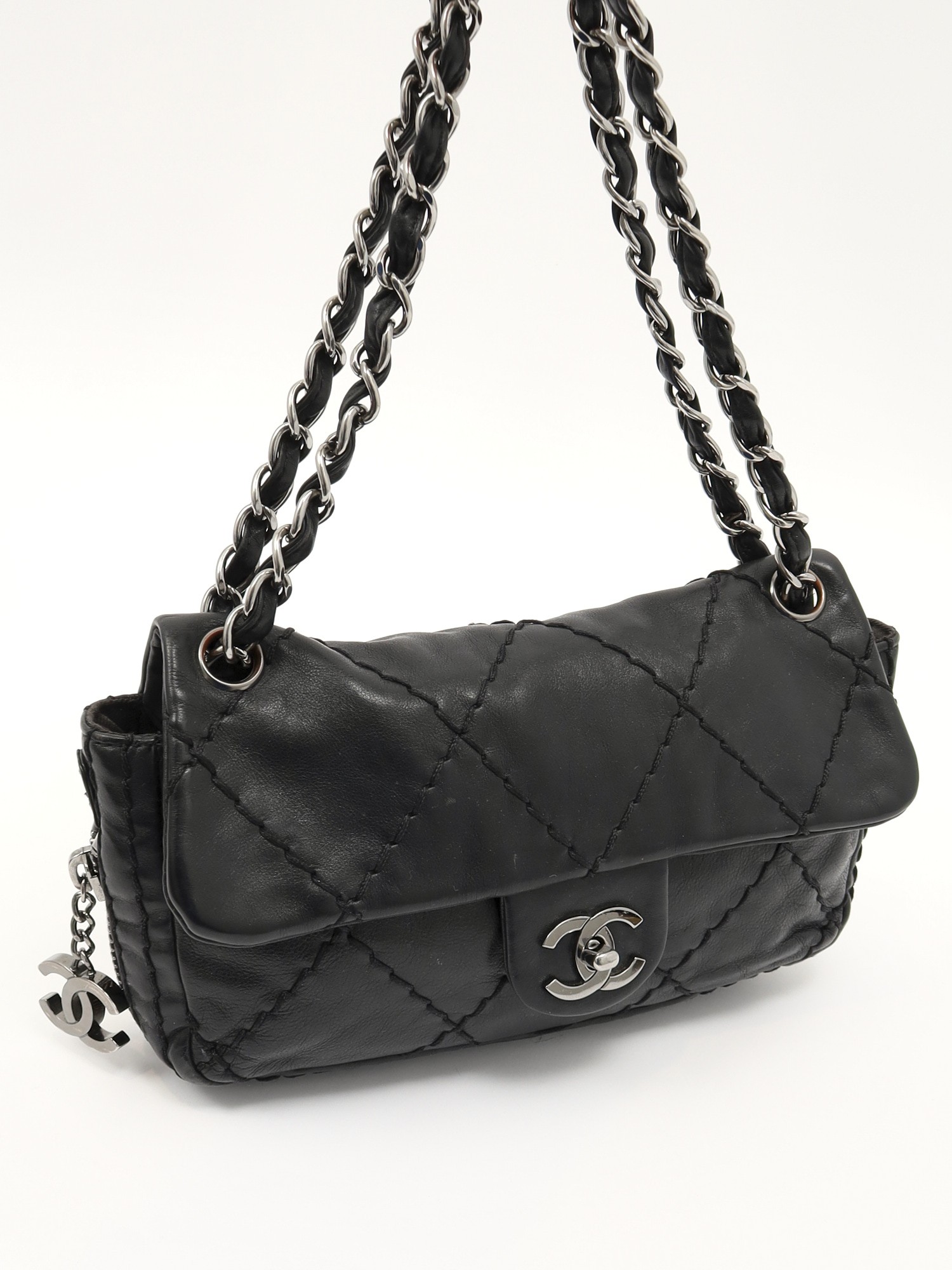 Chanel Timeless Classic 4