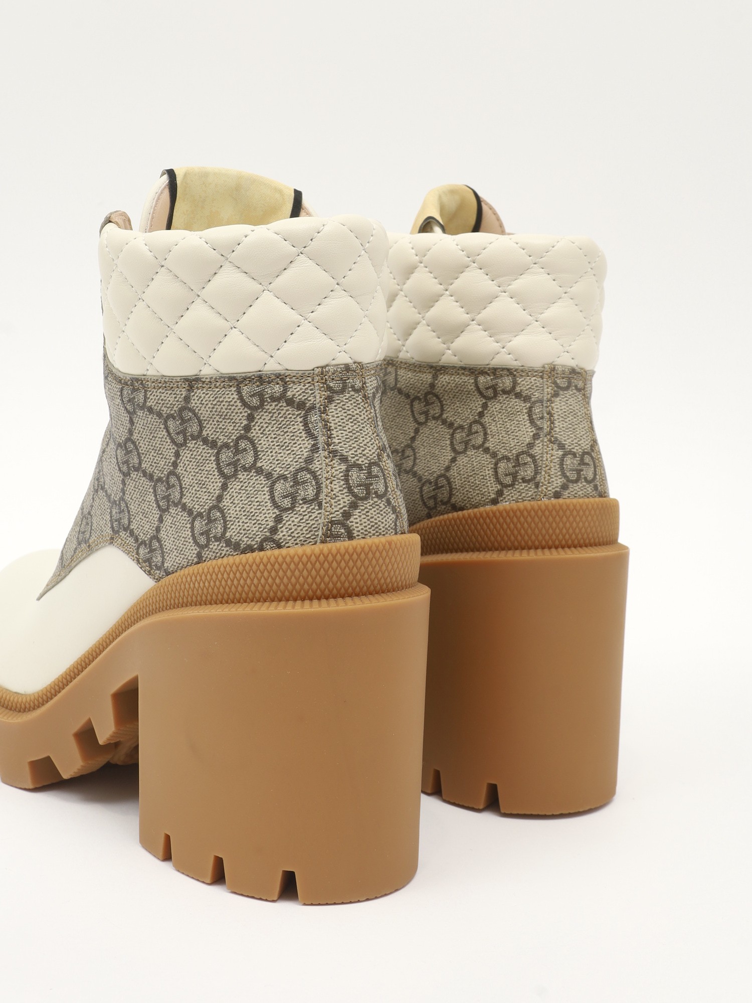 Gucci Shoes 37.5 8