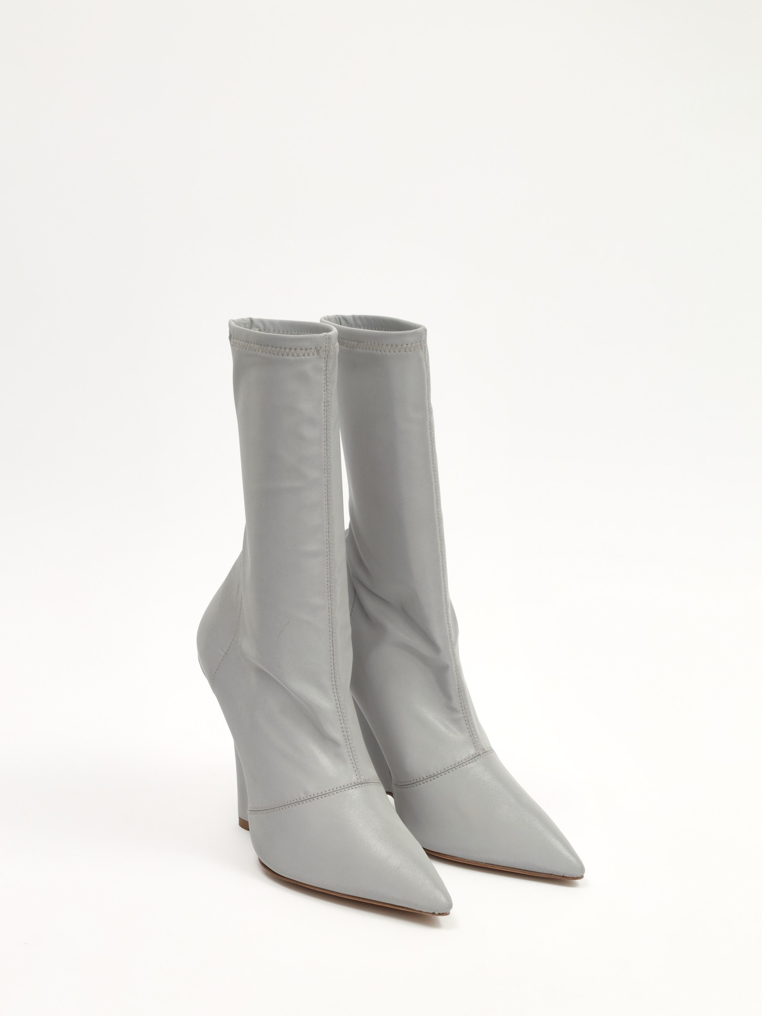 Yeezy Shoes 37 2