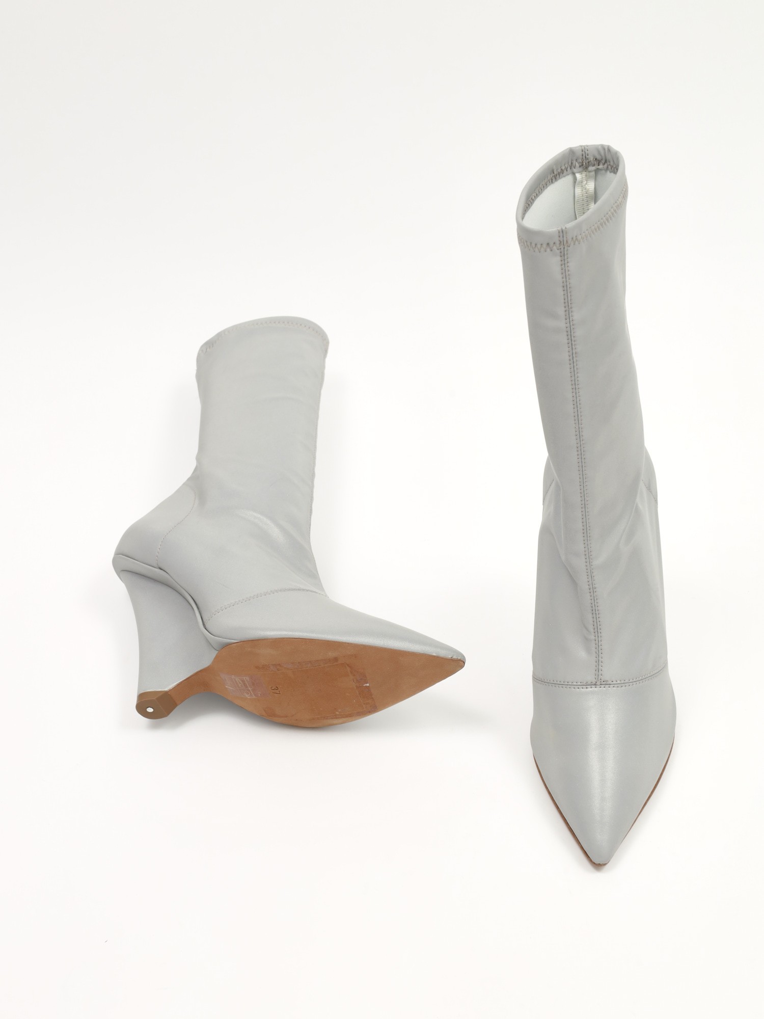 Yeezy Shoes 37 6