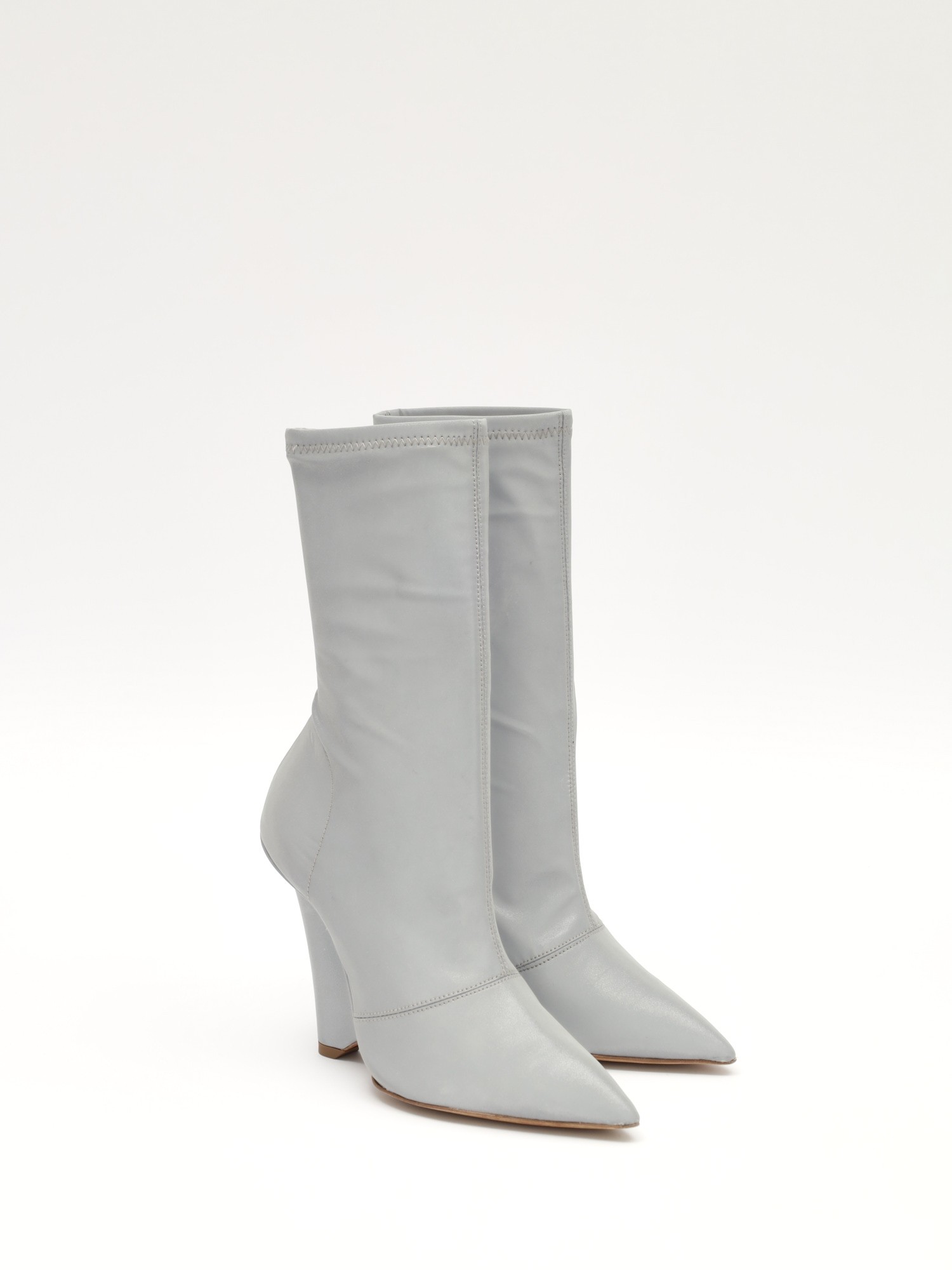 Yeezy Shoes 36 2