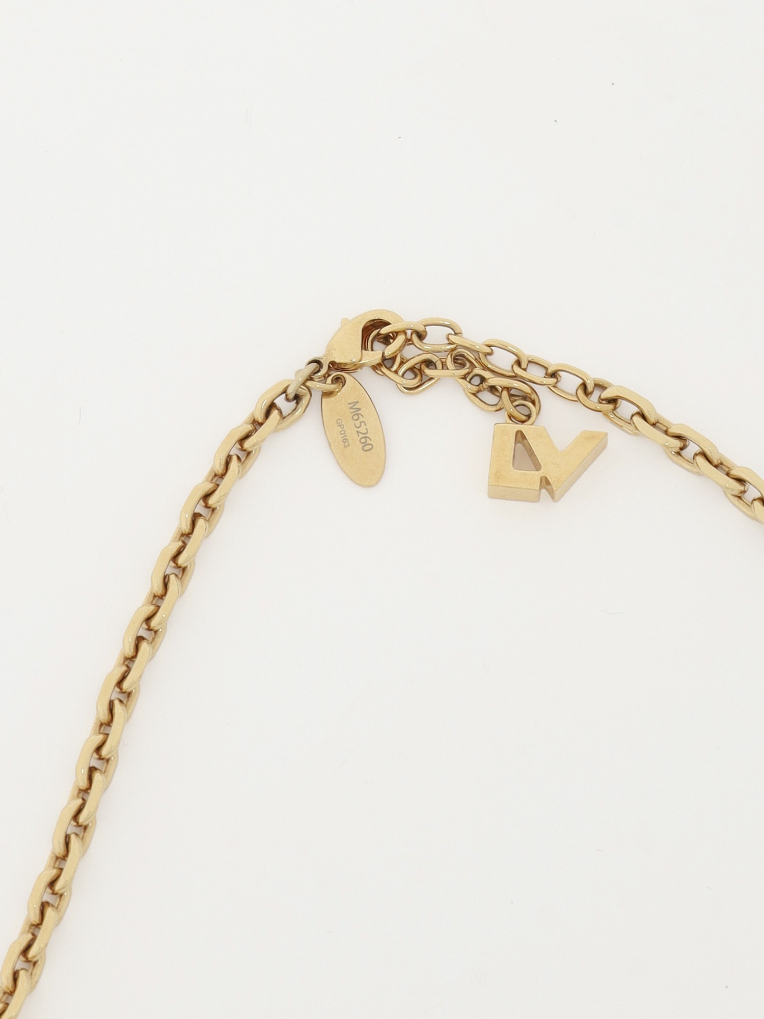 Louis Vuitton Necklace 3