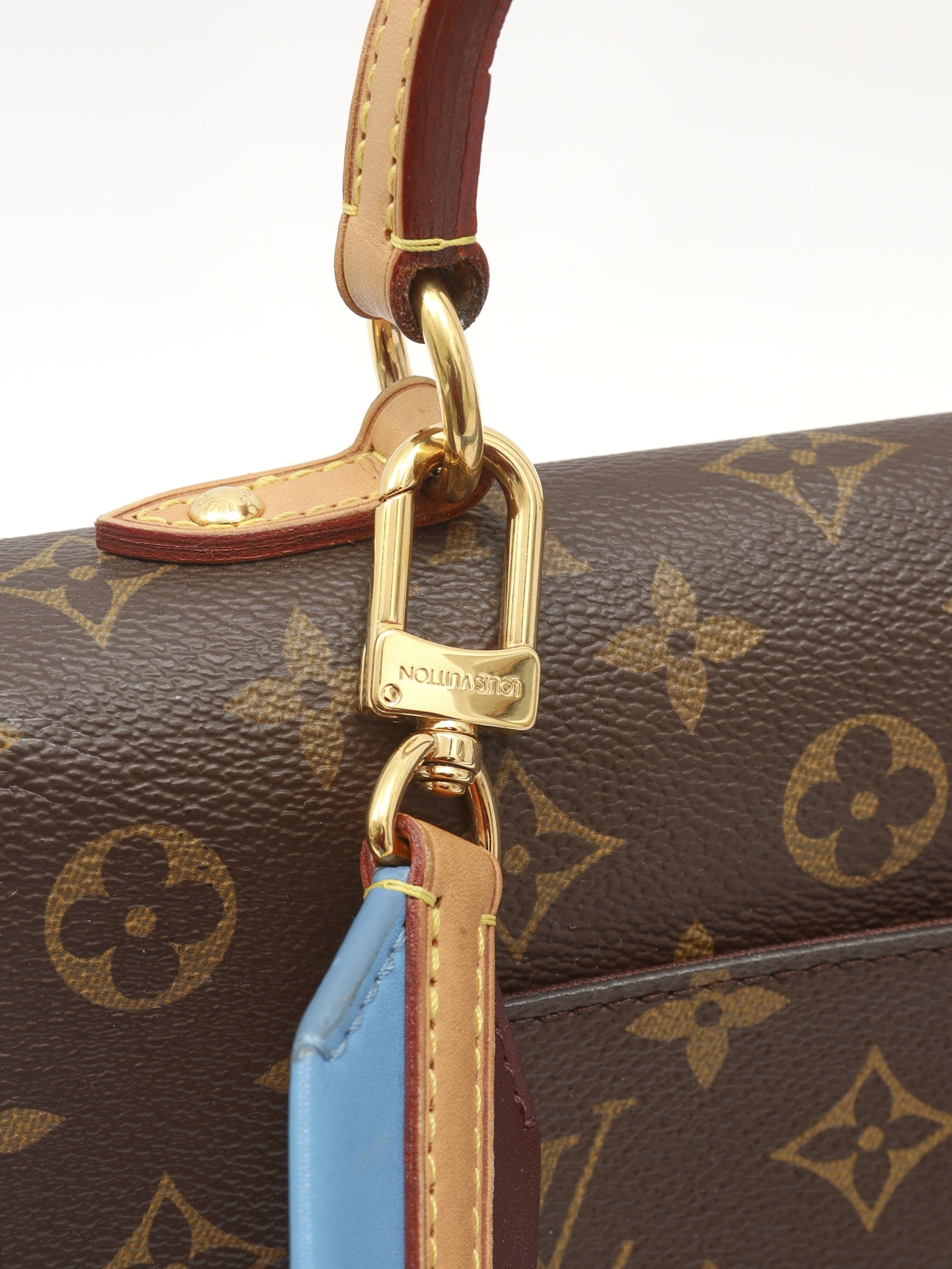 Louis Vuitton Cluny 7