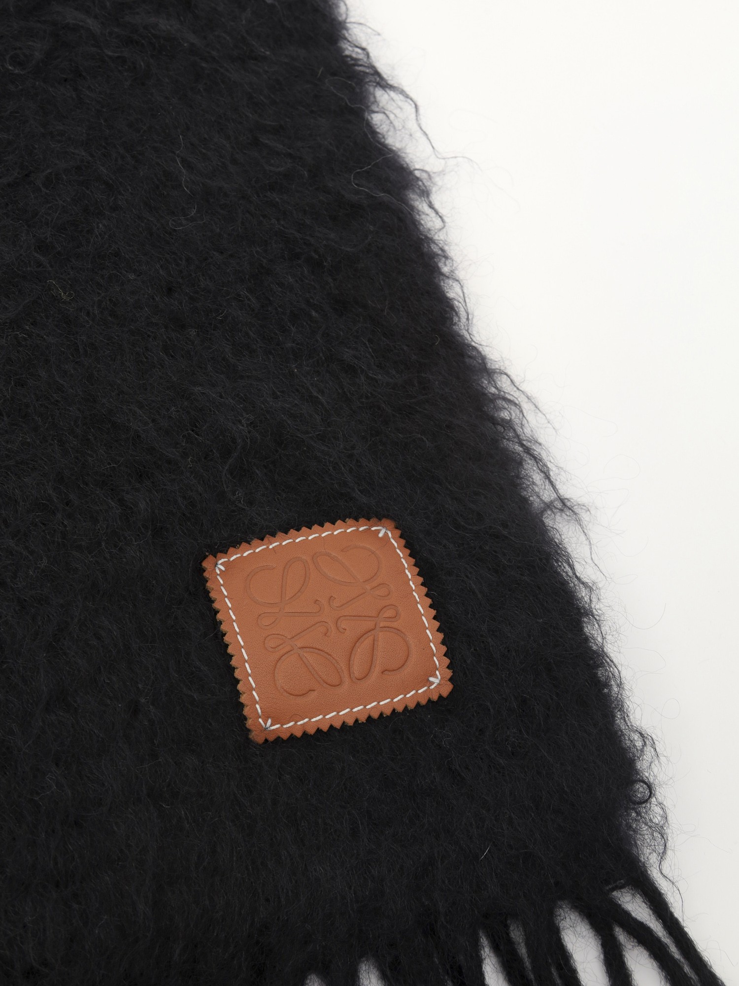 Loewe Scarf 3